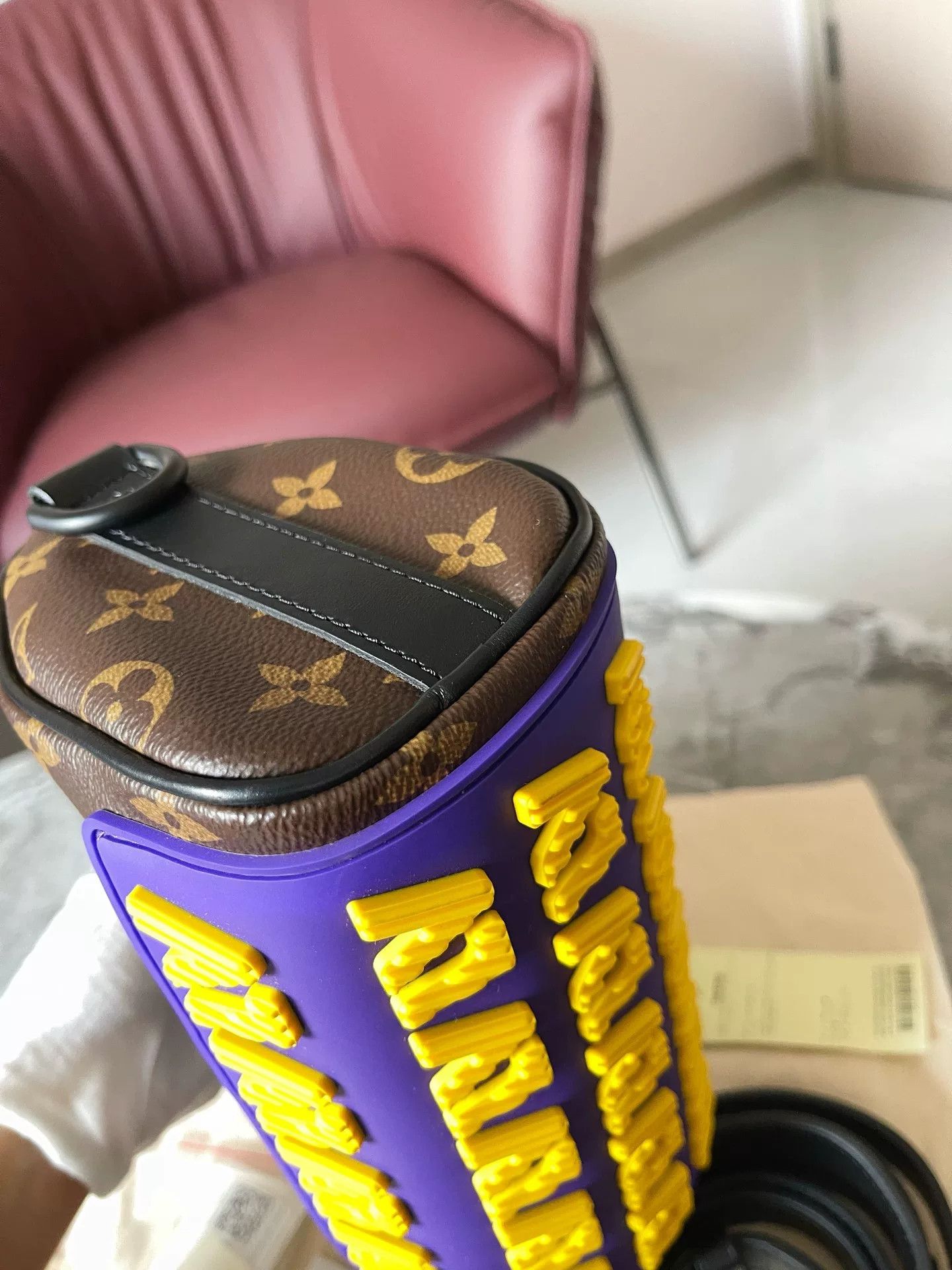 Louis Vuitton Pre-loved Bag Very good condition Size ONE SIZE - 7 Thumbnail