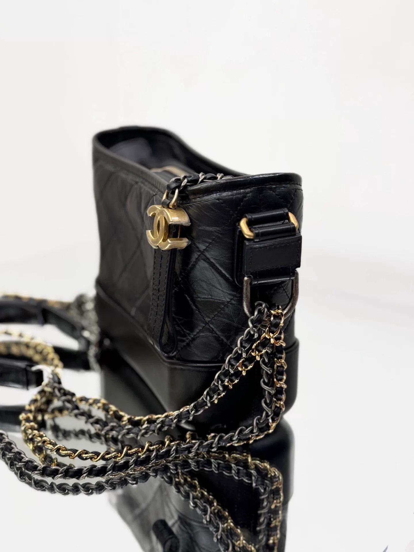 Chanel Pre-loved Bag Very good condition Size ONE SIZE - 3 Thumbnail