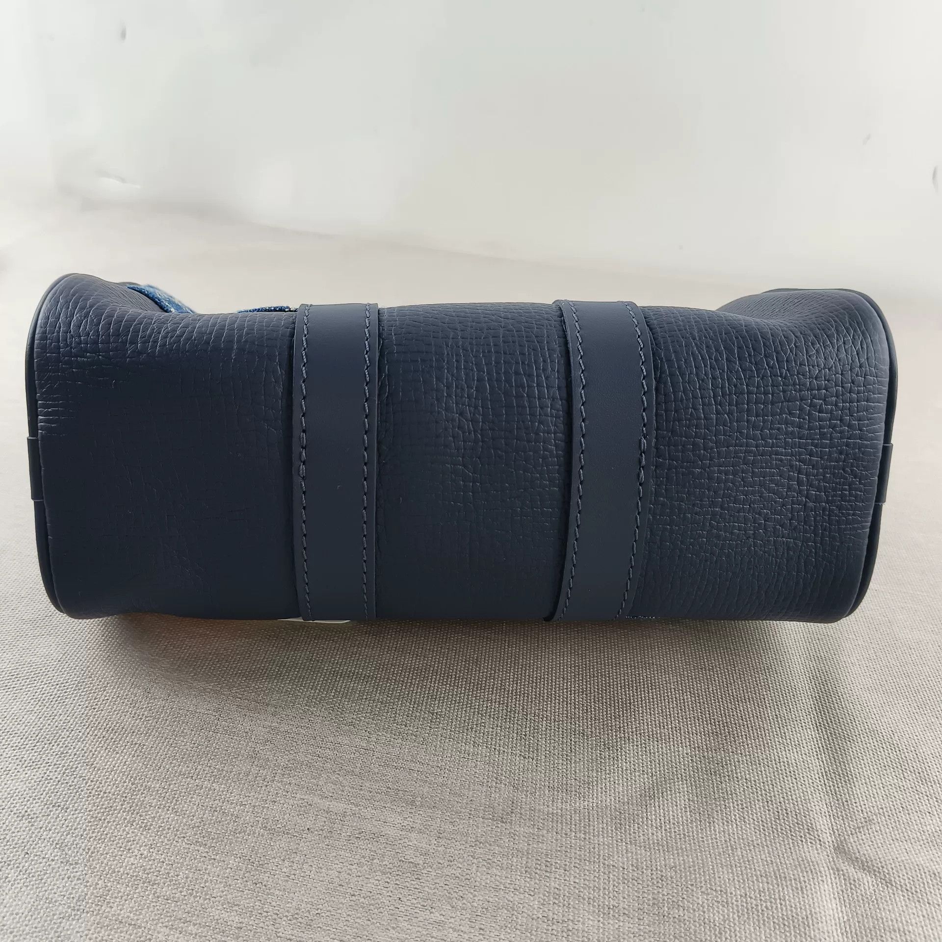 Louis Vuitton Pre-loved Bag Brand new condition Size ONE SIZE - 3 Thumbnail