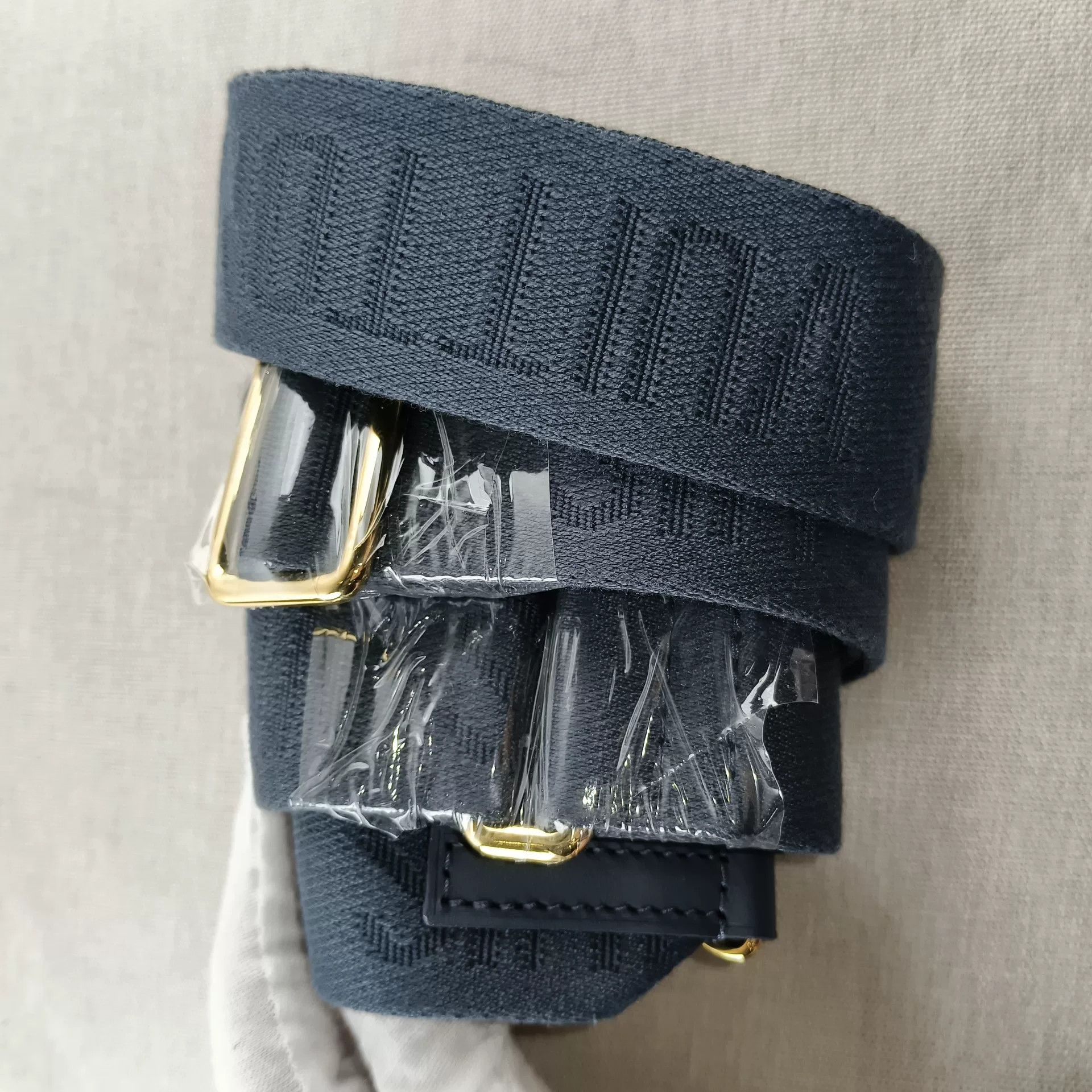 Louis Vuitton Pre-loved Bag Brand new condition Size ONE SIZE - 7 Thumbnail