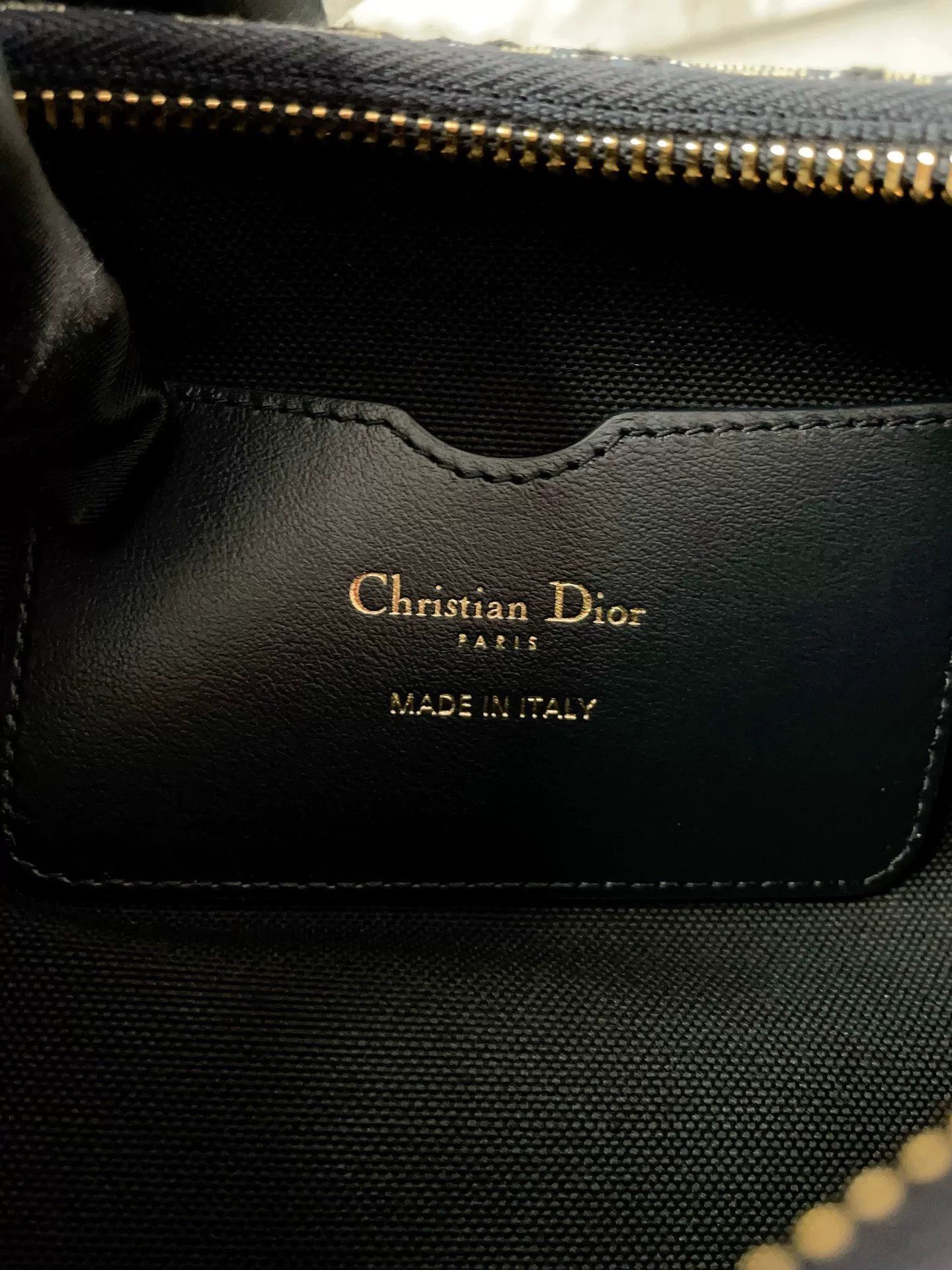 Dior Pre-loved Bag Very good condition Size ONE SIZE - 8 Thumbnail