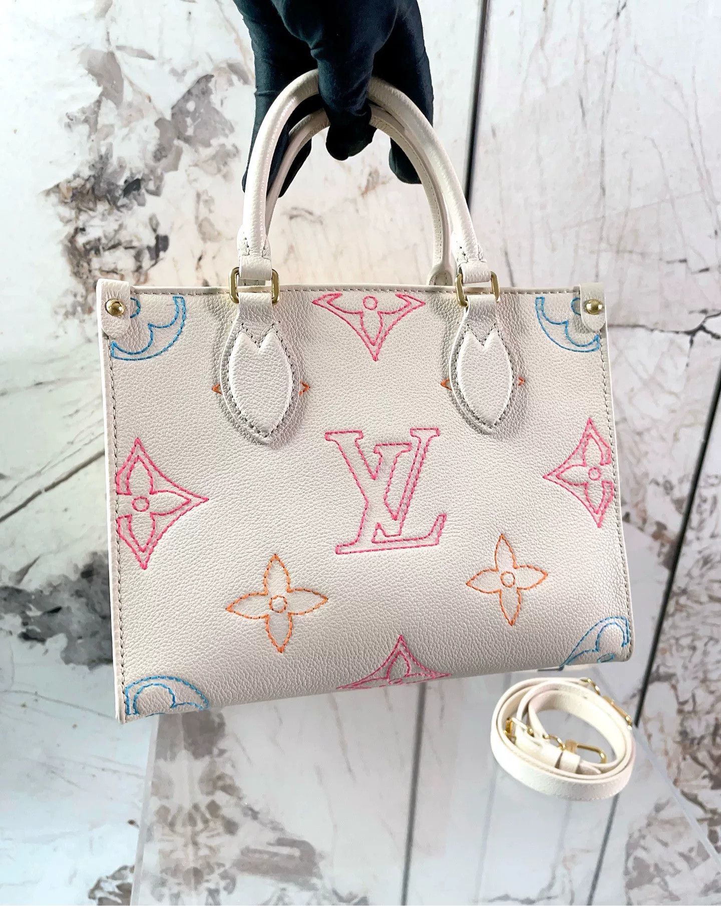 Louis Vuitton Pre-loved Bag Very good condition Size ONE SIZE - 7 Thumbnail