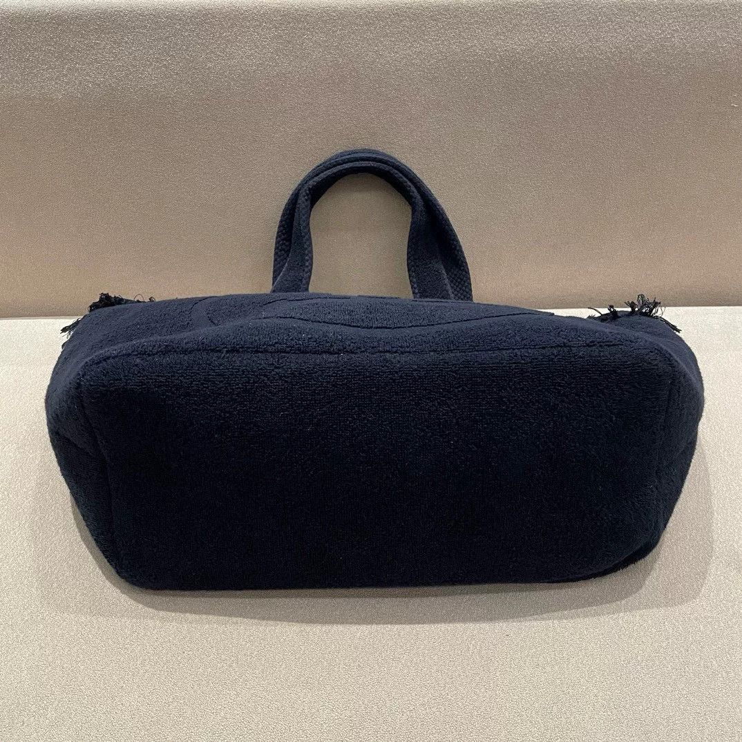 Chanel Pre-loved Bag Very good condition Size ONE SIZE - 4 Thumbnail