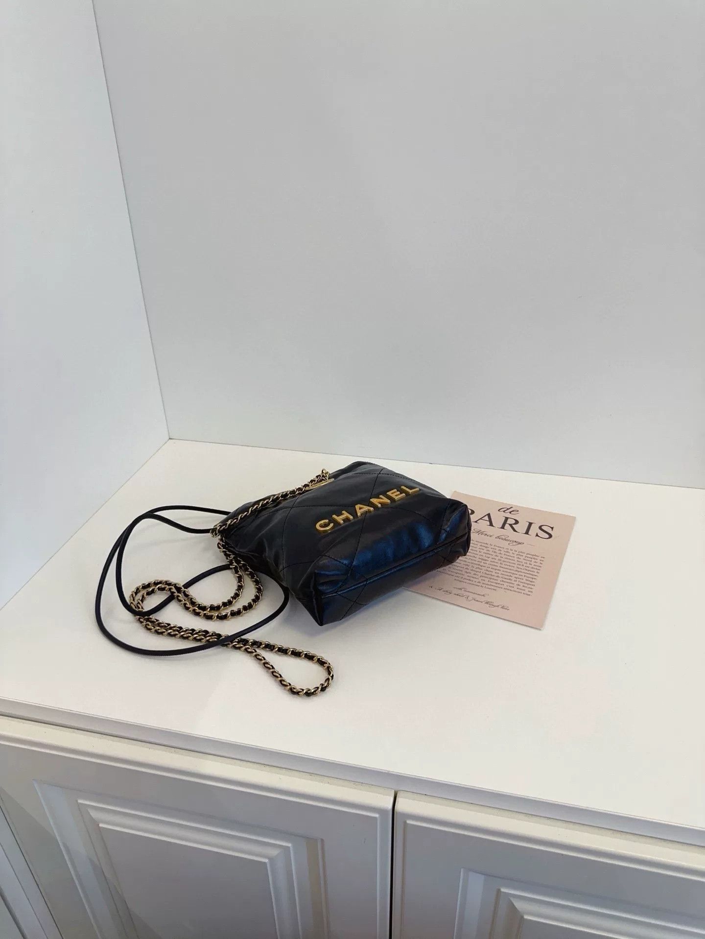 Chanel Pre-loved Bag Very good condition Size ONE SIZE - 4 Thumbnail