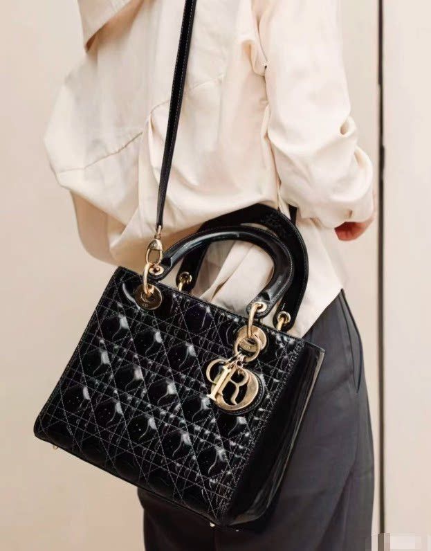Dior Pre-loved Bag Very good condition Size ONE SIZE - 8 Thumbnail