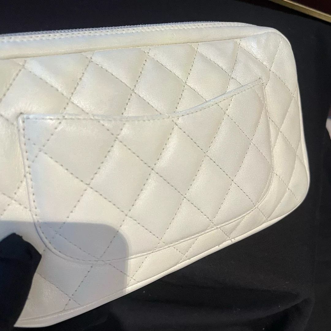Chanel Pre-loved Bag Very good condition Size ONE SIZE - 4 Thumbnail