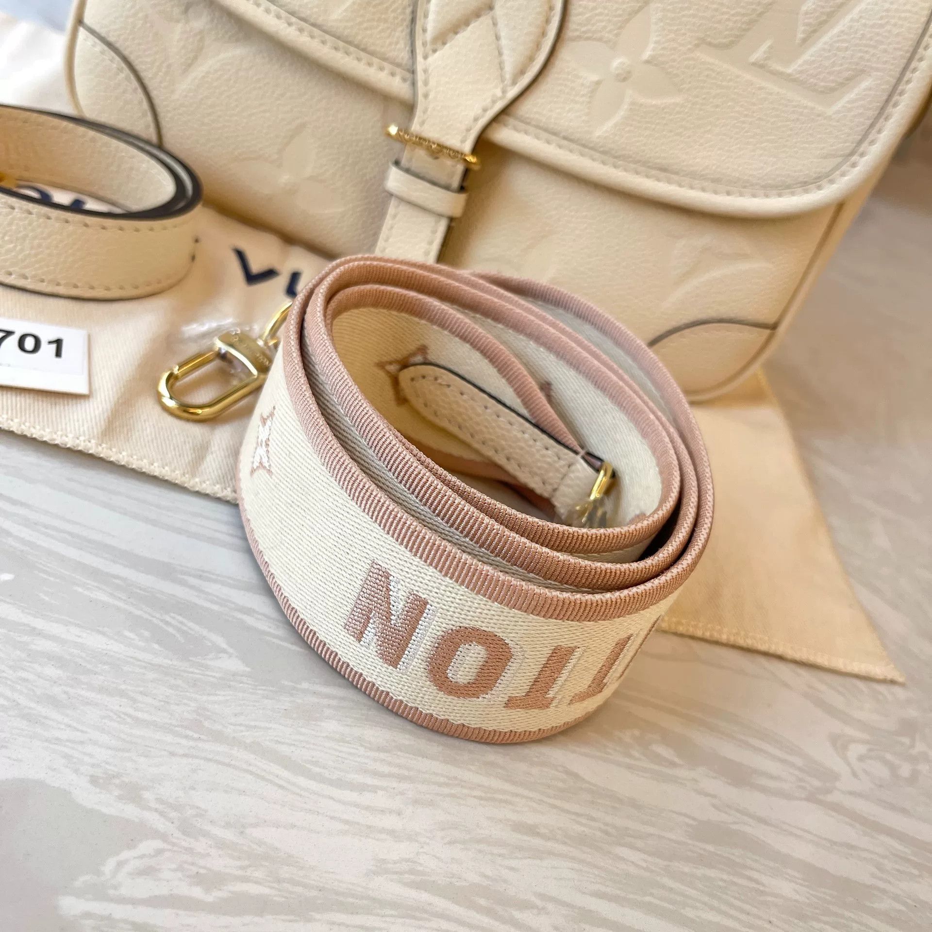 Louis Vuitton Pre-loved Bag Brand new condition Size ONE SIZE - 2 Thumbnail