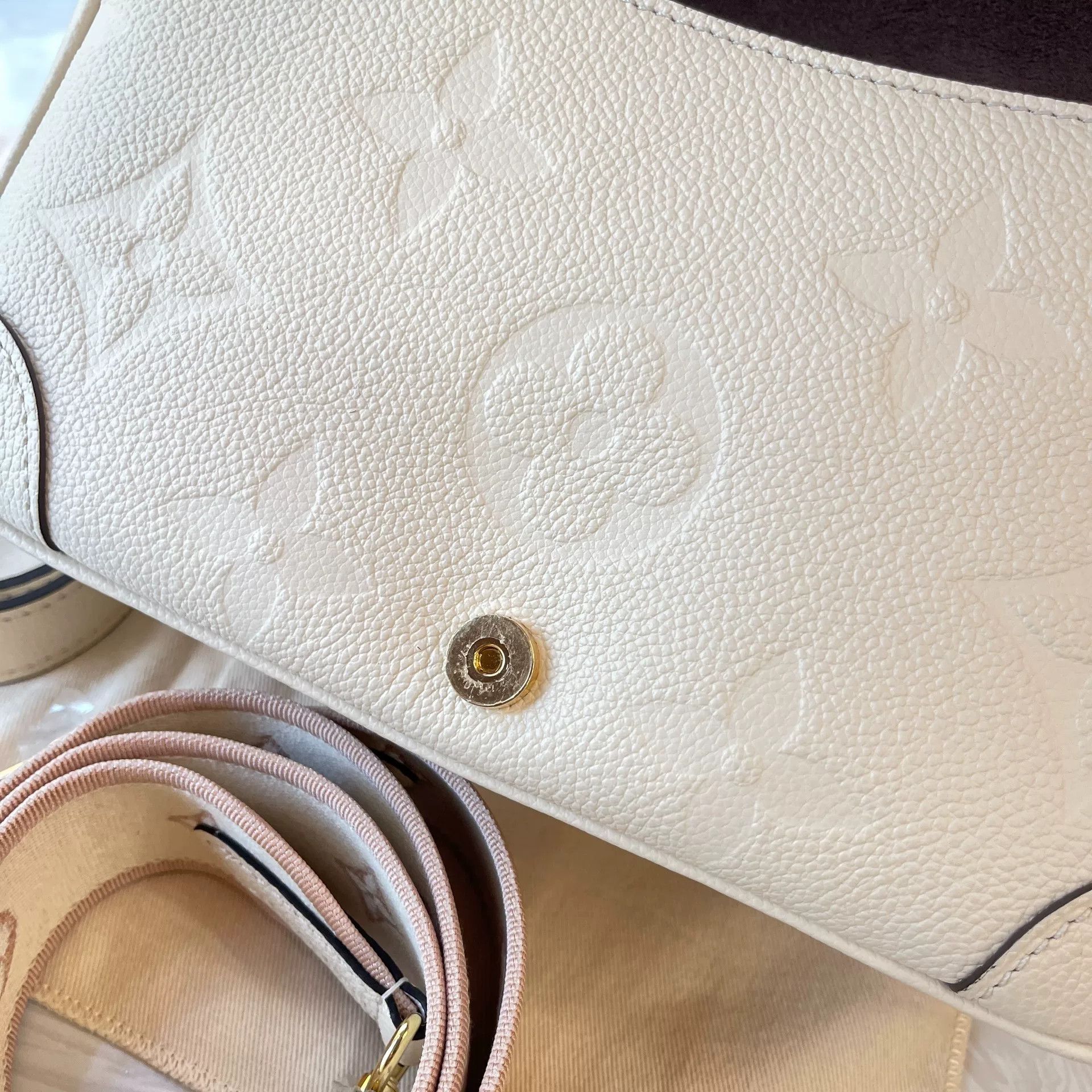 Louis Vuitton Pre-loved Bag Brand new condition Size ONE SIZE - 6 Thumbnail