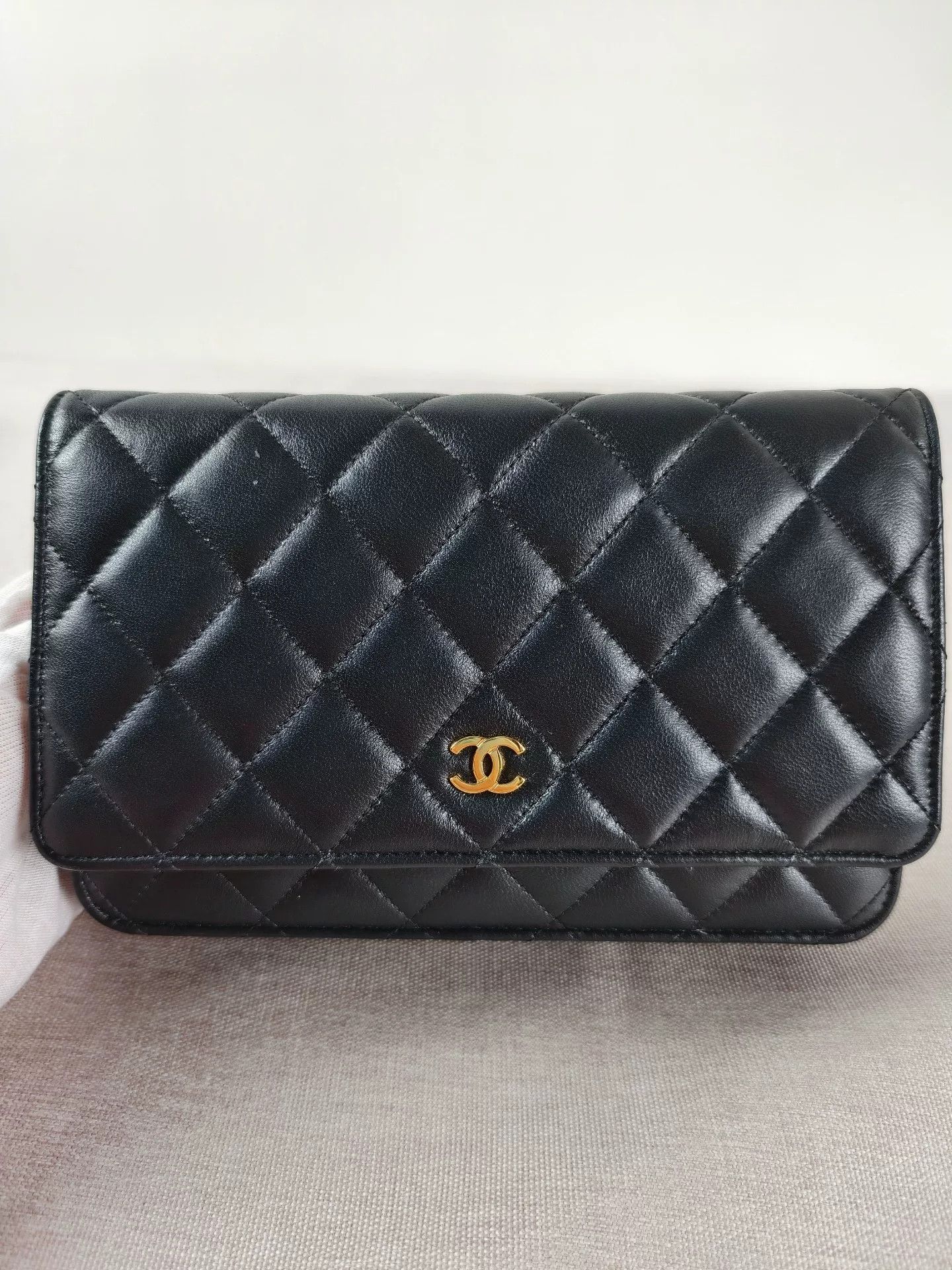 Chanel Pre-loved Bag Very good condition Size ONE SIZE - 2 Thumbnail