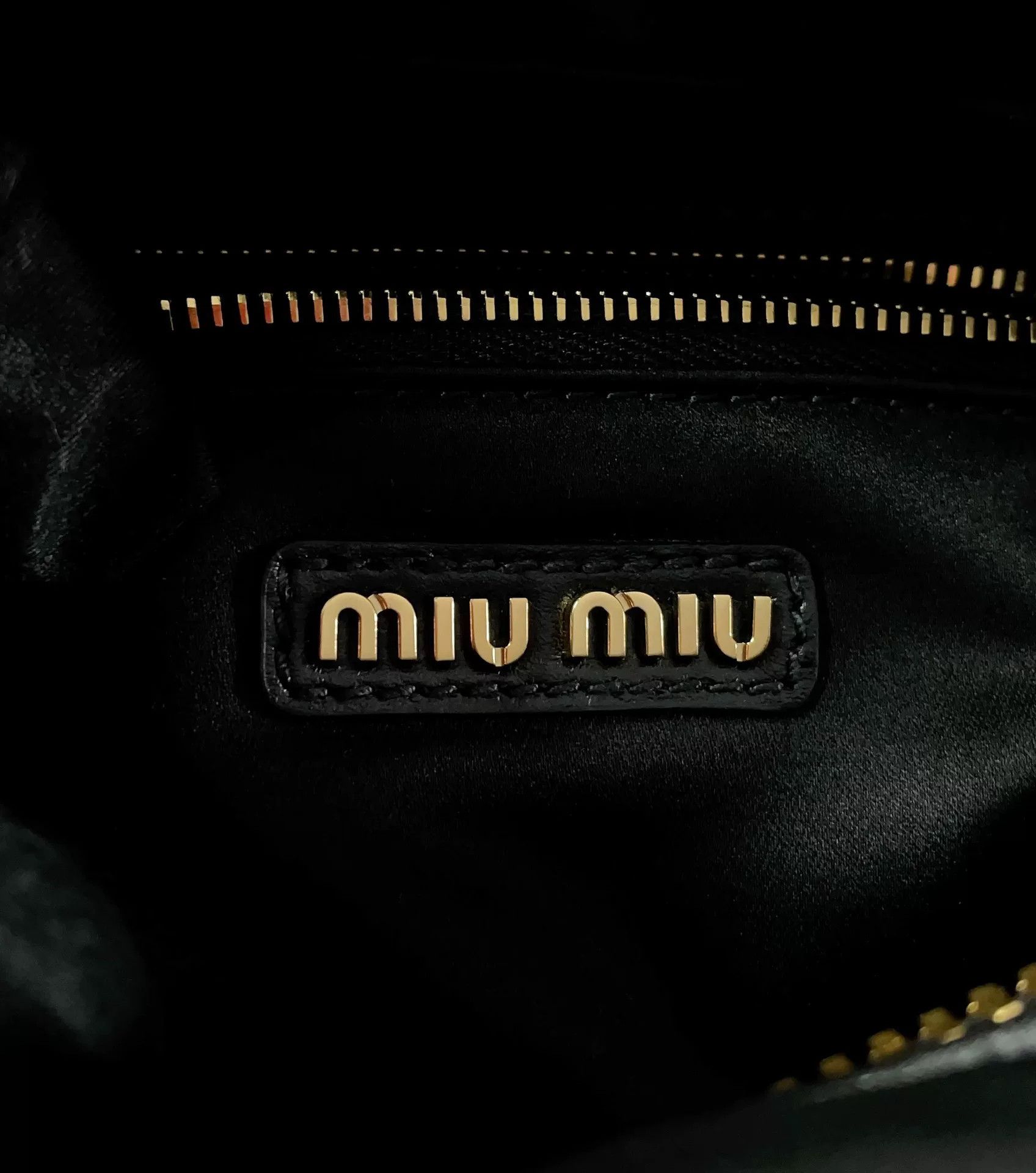 Miu Miu Pre-loved Bag Very good condition Size ONE SIZE - 8 Thumbnail