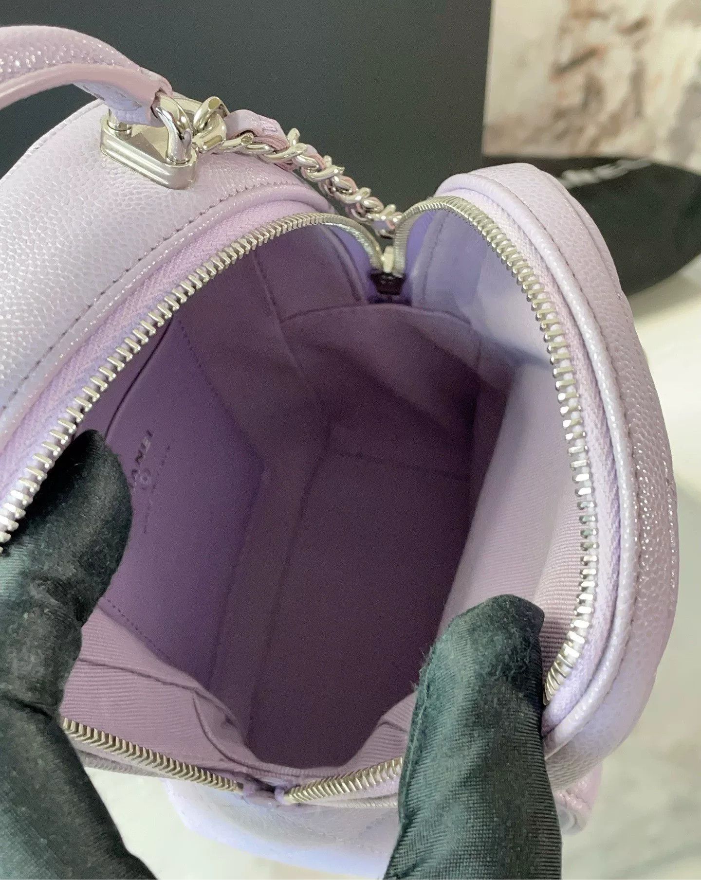 Chanel Pre-loved Bag Very good condition Size ONE SIZE - 9 Thumbnail