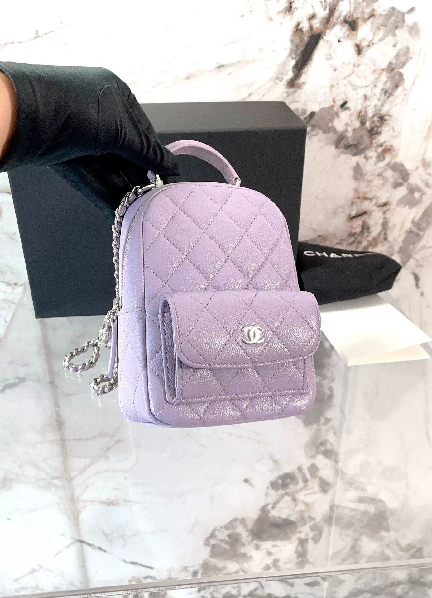 Chanel Pre-loved Bag Very good condition Size ONE SIZE - 6 Thumbnail