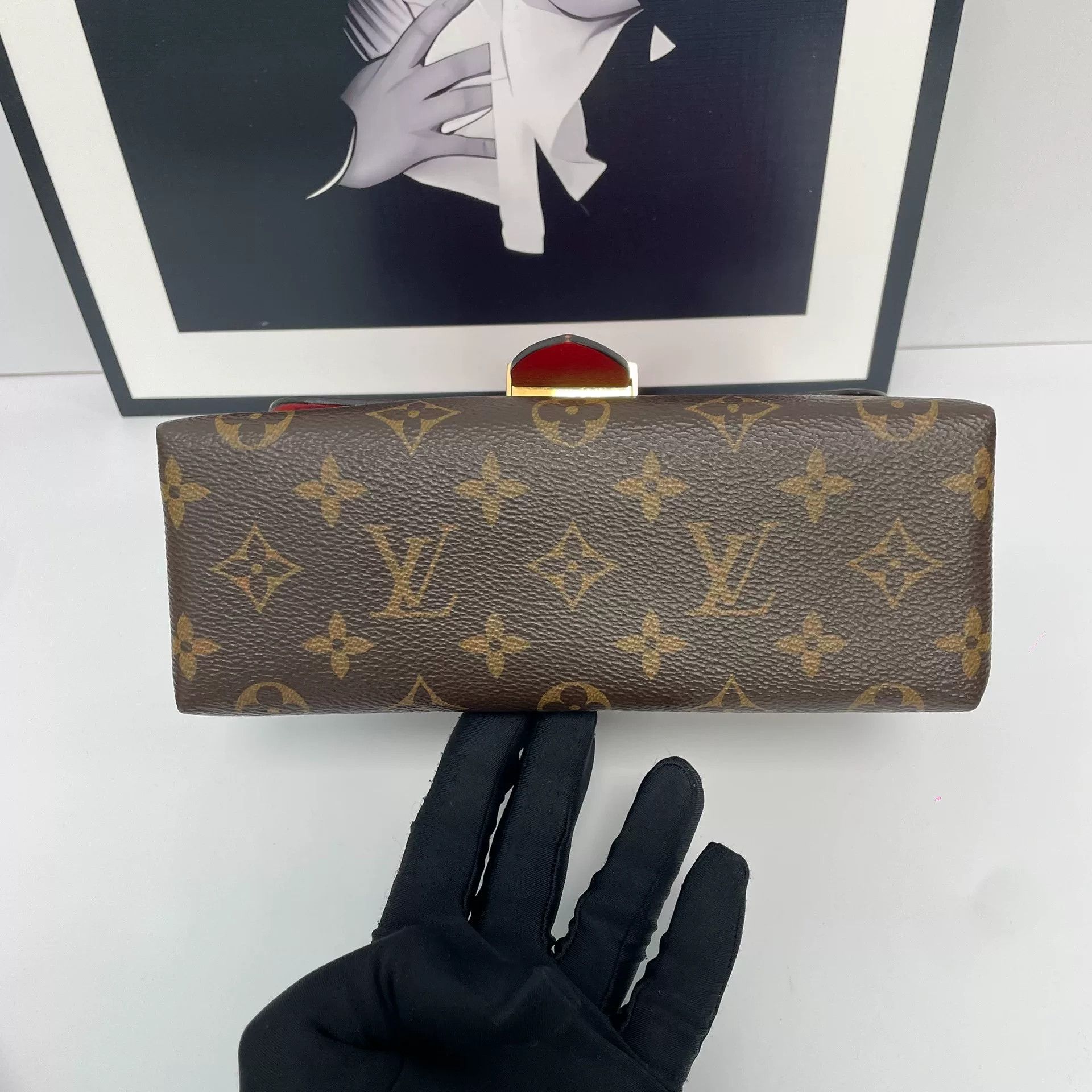 Louis Vuitton Pre-loved Bag Very good condition Size ONE SIZE - 7 Thumbnail