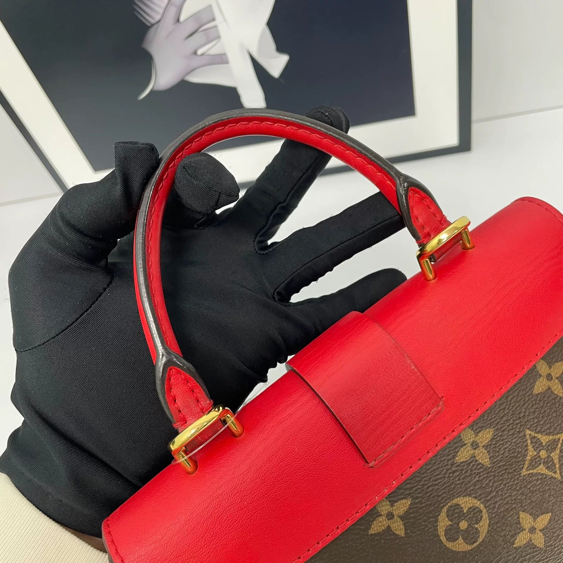 Louis Vuitton Pre-loved Bag Very good condition Size ONE SIZE - 5 Thumbnail