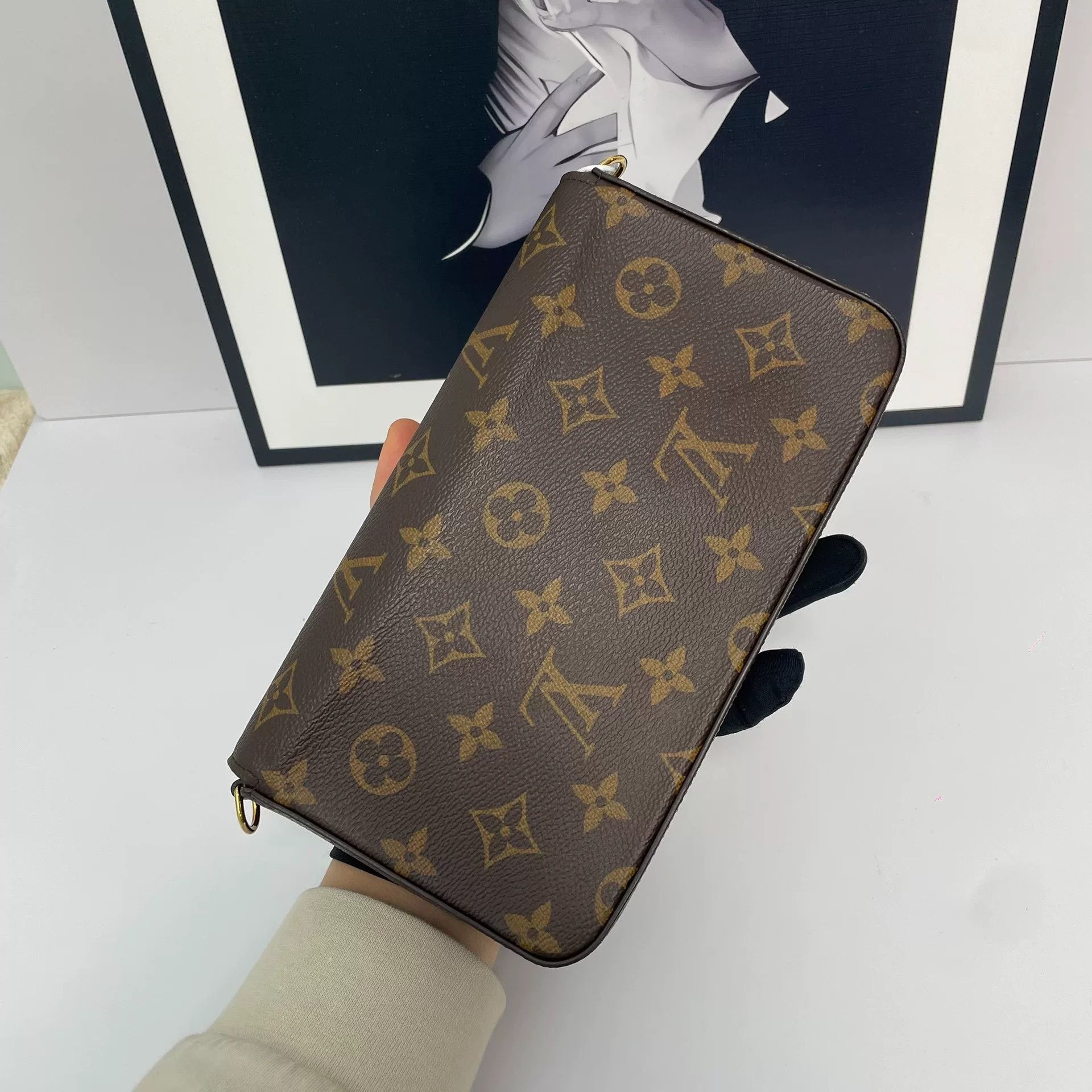 Louis Vuitton Pre-loved Bag Very good condition Size ONE SIZE - 6 Thumbnail