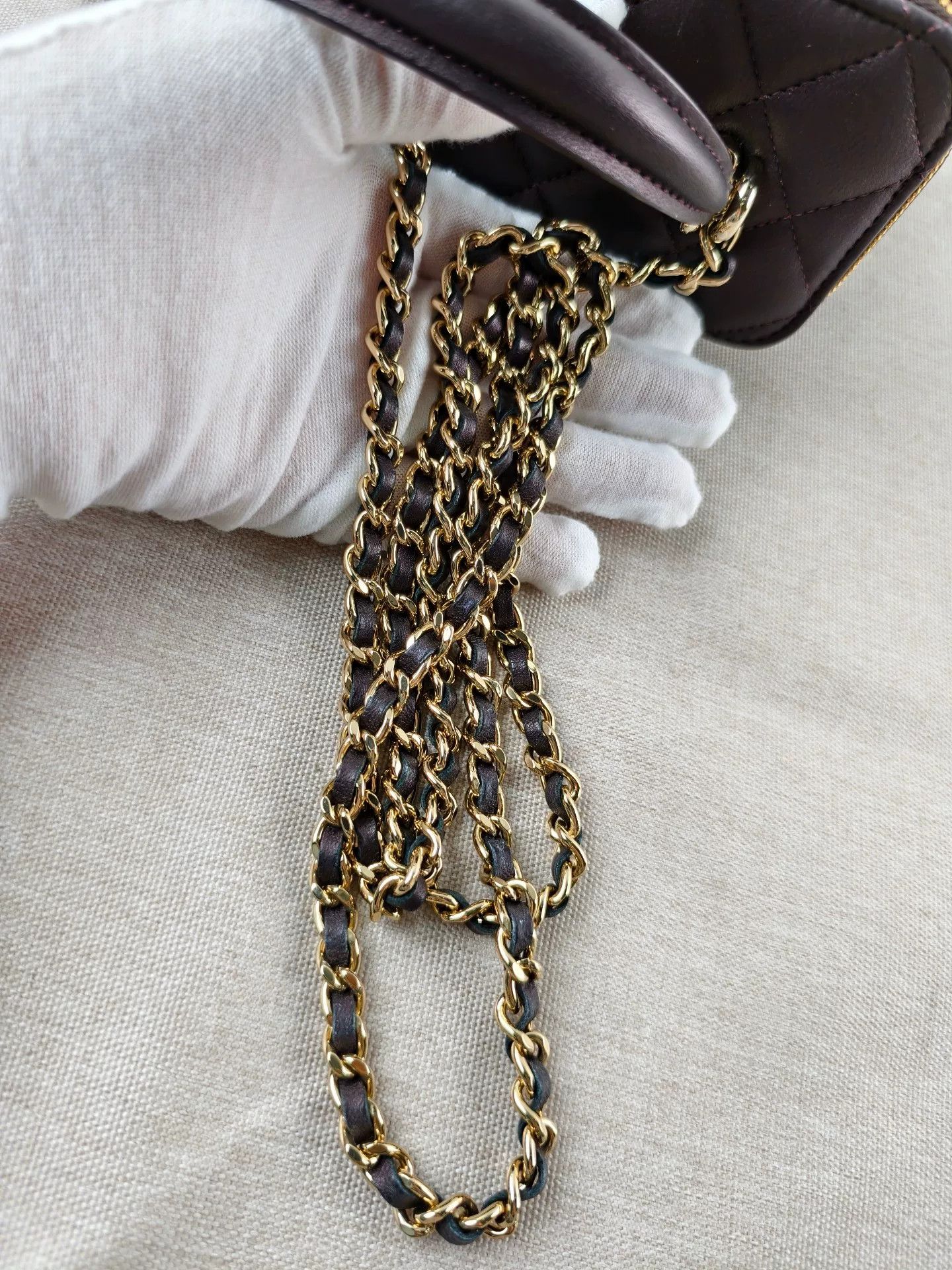 Chanel Pre-loved Bag Very good condition Size ONE SIZE - 9 Thumbnail