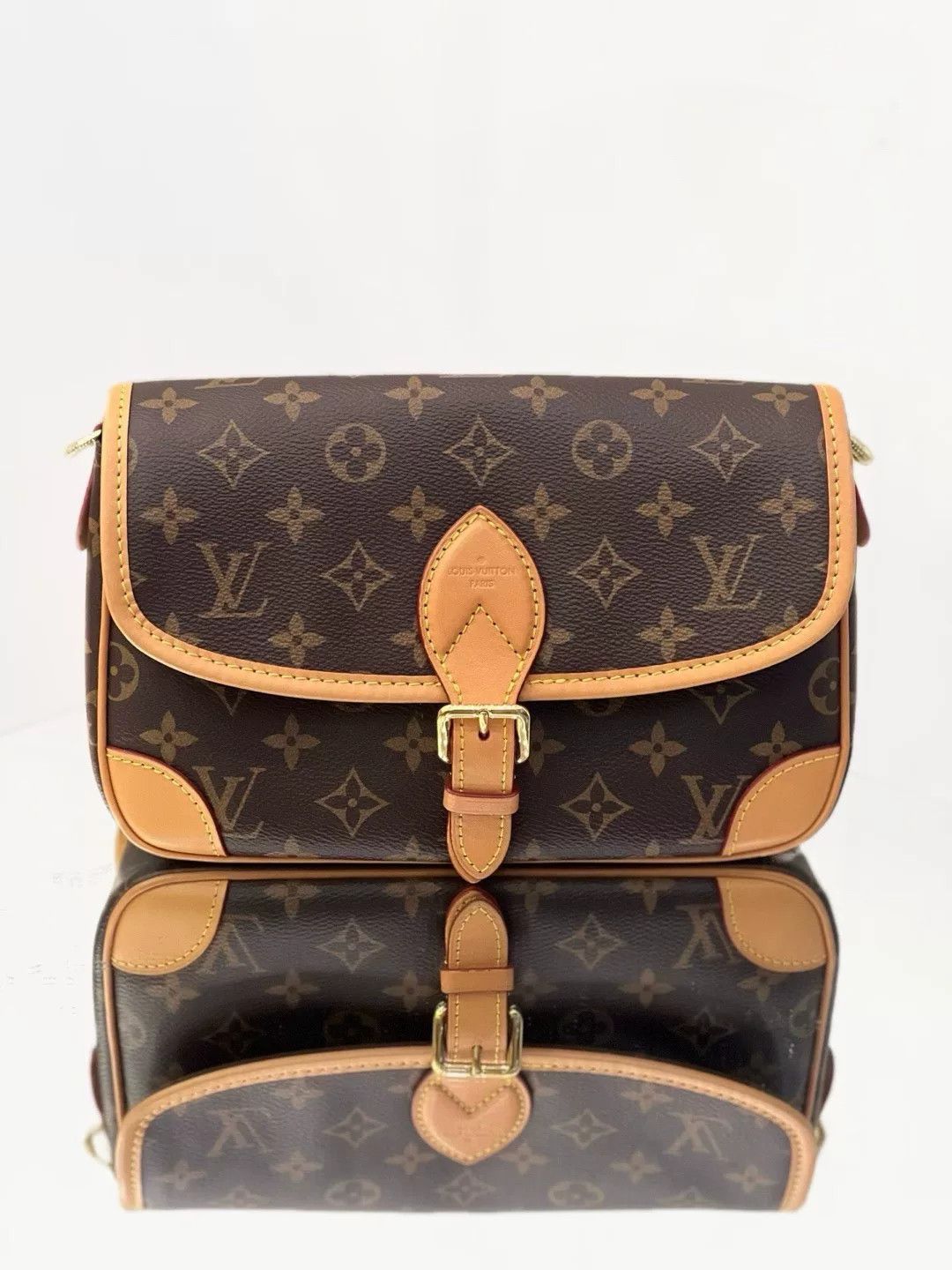 Louis Vuitton Pre-loved Bag Very good condition Size ONE SIZE - 3 Thumbnail