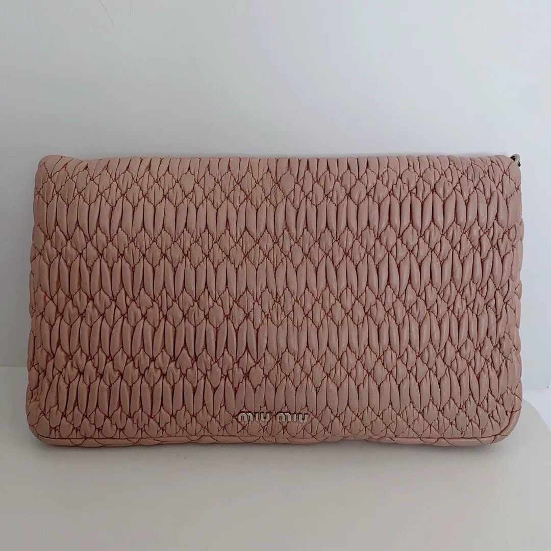 Miu Miu Pre-loved Bag Very good condition Size ONE SIZE - 3 Thumbnail