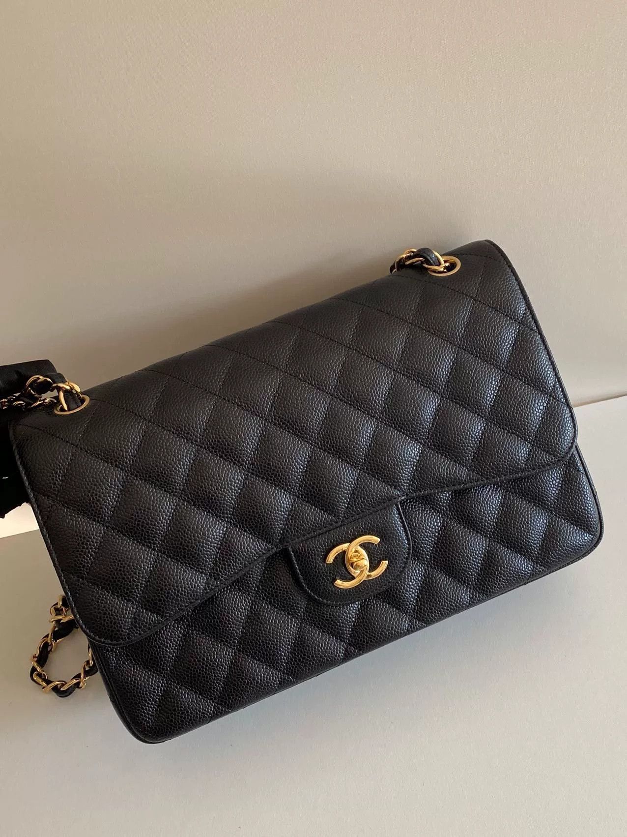Chanel Pre-loved Bag Very good condition Size ONE SIZE - 2 Thumbnail