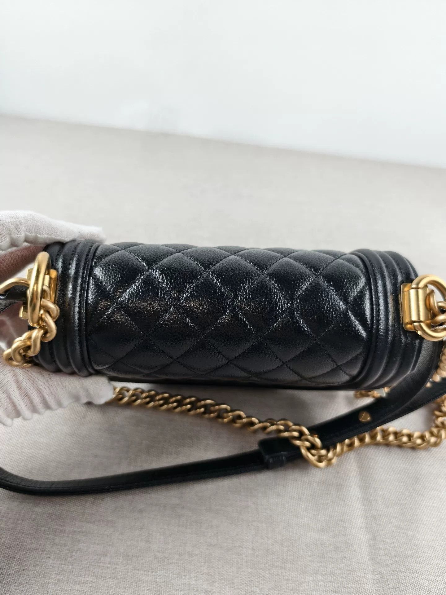 Chanel Pre-loved Bag Very good condition Size ONE SIZE - 4 Thumbnail