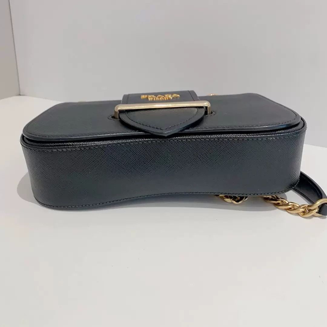 Prada Pre-loved Bag Very good condition Size ONE SIZE - 5 Thumbnail