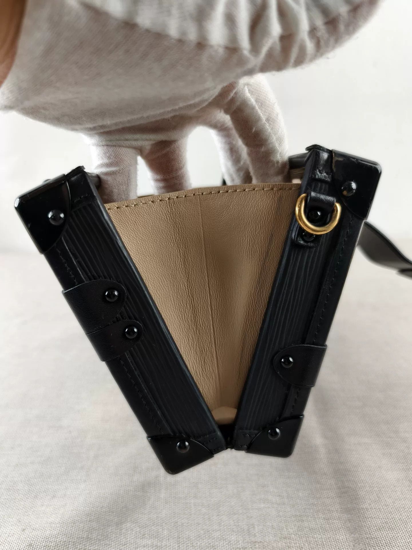 Louis Vuitton Pre-loved Bag Very good condition Size ONE SIZE - 3 Thumbnail