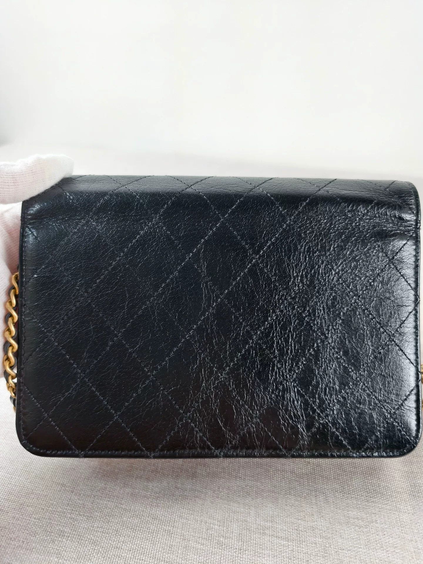 Chanel Pre-loved Bag Very good condition Size ONE SIZE - 5 Thumbnail