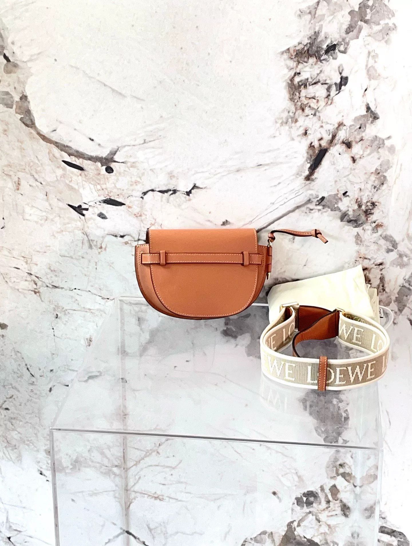 Loewe Pre-loved Bag Very good condition Size ONE SIZE - 2 Thumbnail
