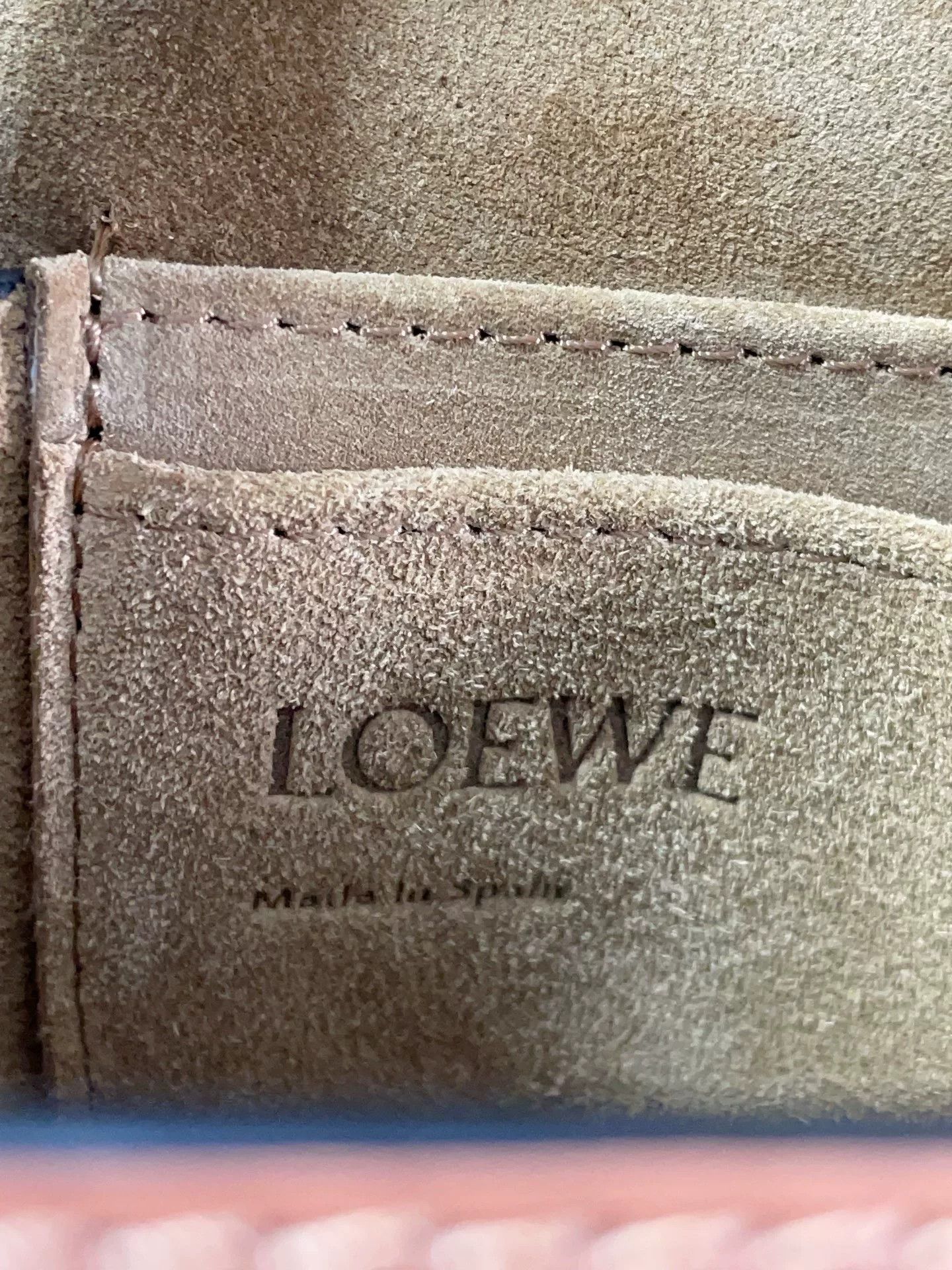 Loewe Pre-loved Bag Very good condition Size ONE SIZE - 8 Thumbnail