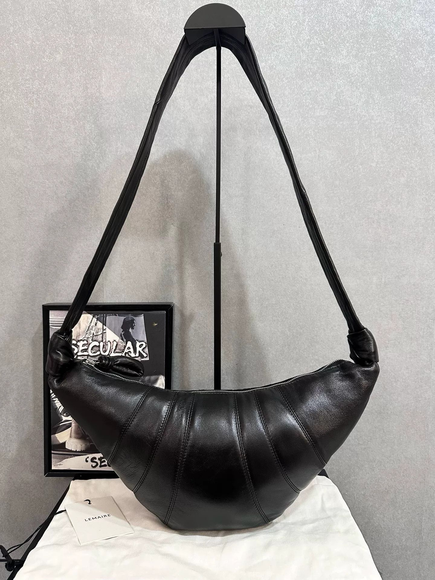 Lemaire Lemaire Medium Black Sheepskin Croissant Bag Size ONE SIZE - 4 Thumbnail