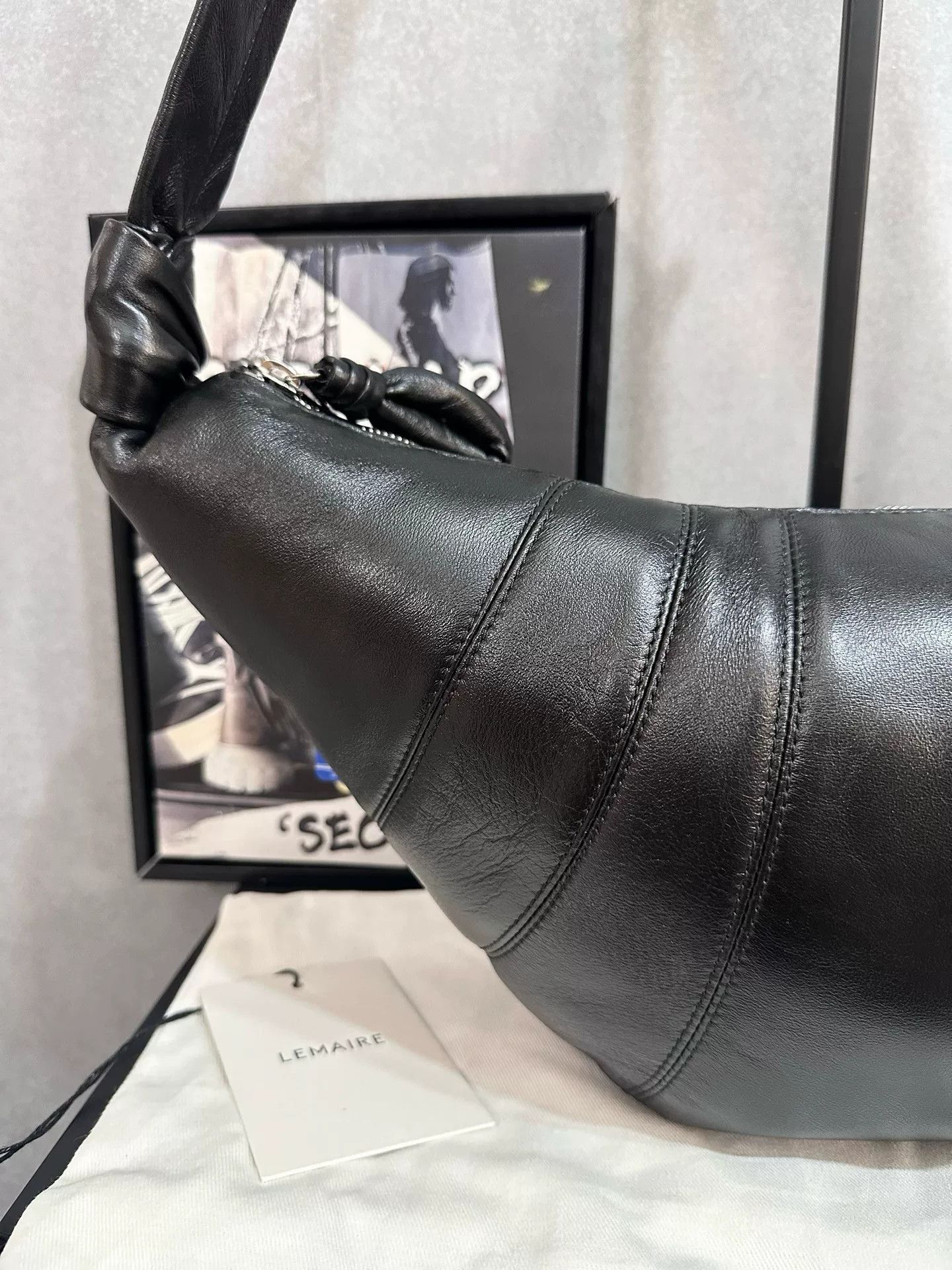 Lemaire Lemaire Medium Black Sheepskin Croissant Bag Size ONE SIZE - 7 Thumbnail
