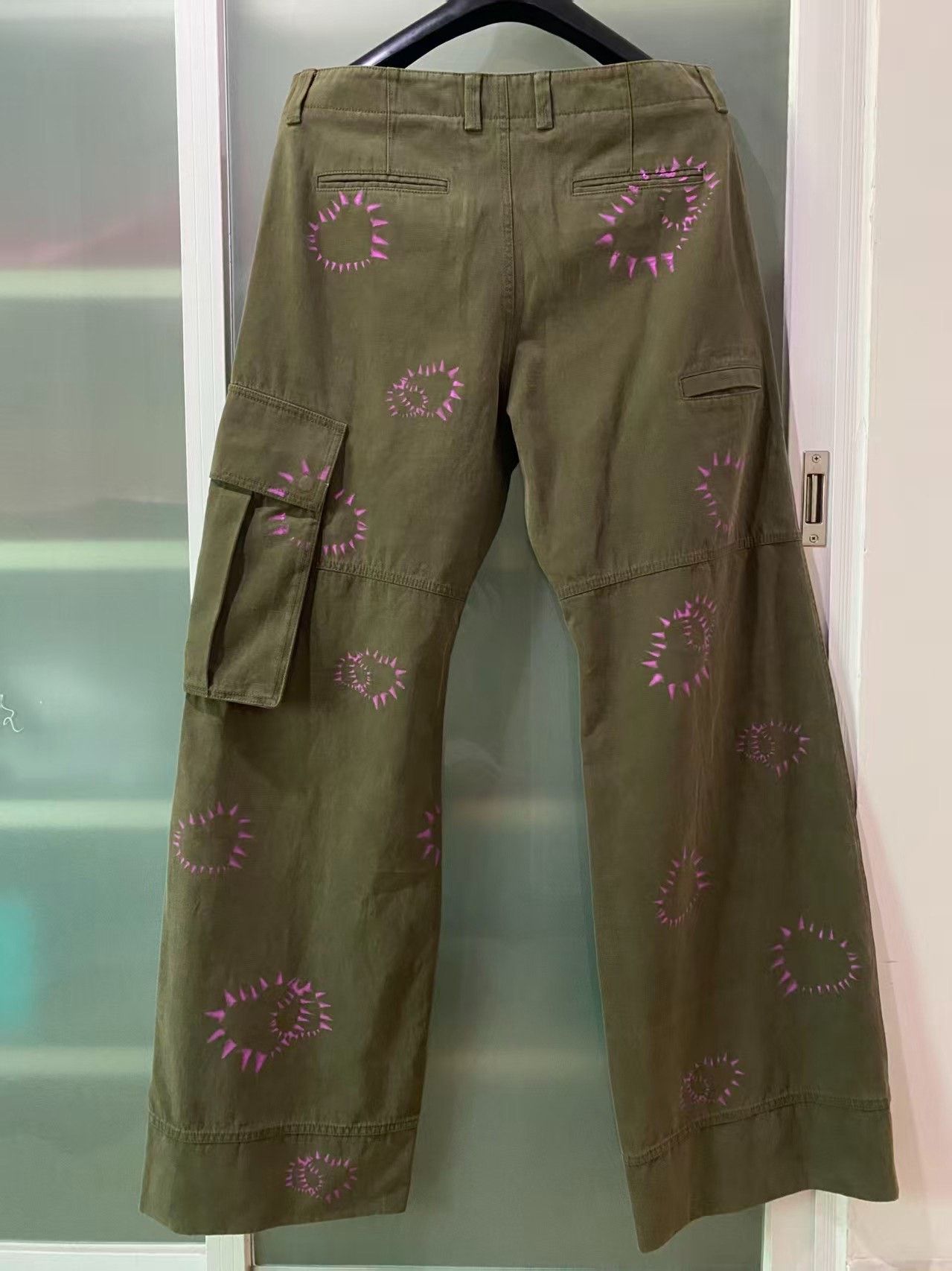 WE11DONE we11done Limited Spiked Casual Pants Size 26" / US 2 / IT 38 - 2 Thumbnail