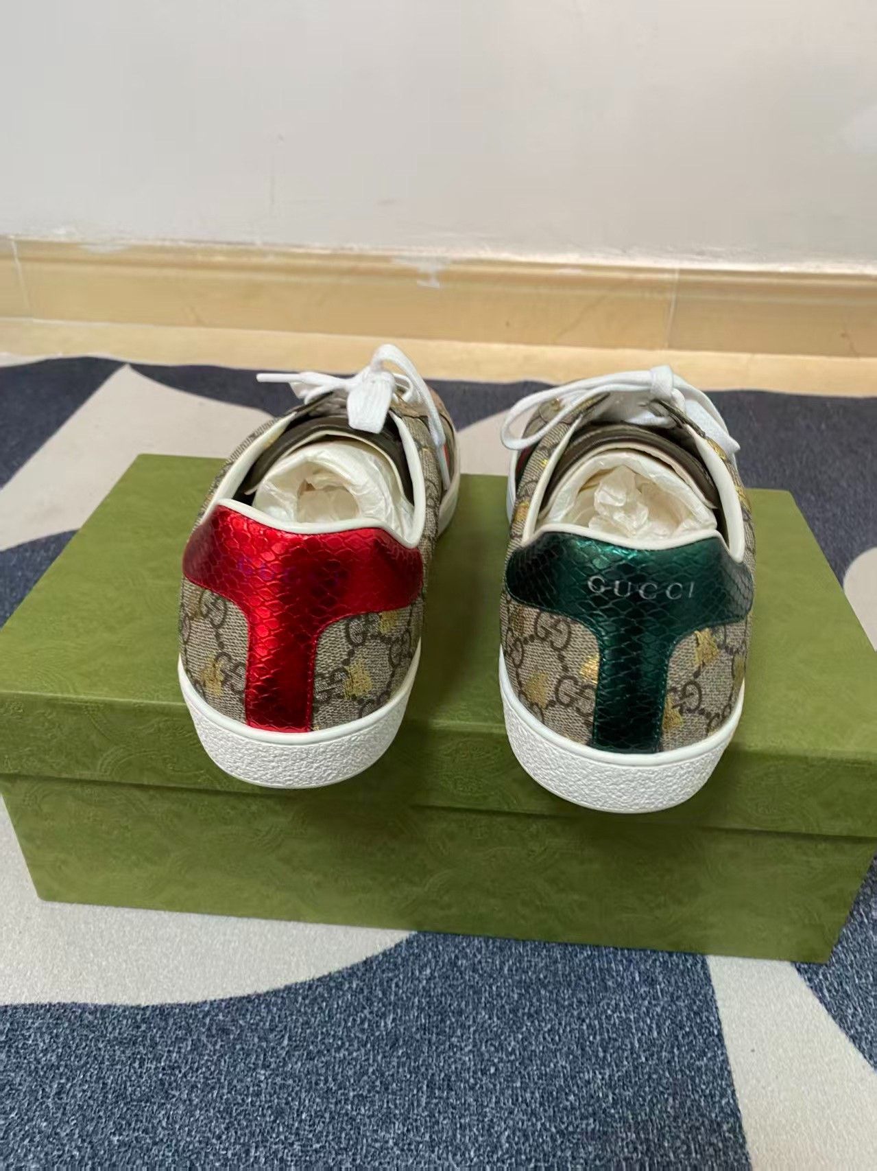 Gucci Gucci Bee Sneakers Size 44.5 Size US 11 / EU 44 - 3 Thumbnail