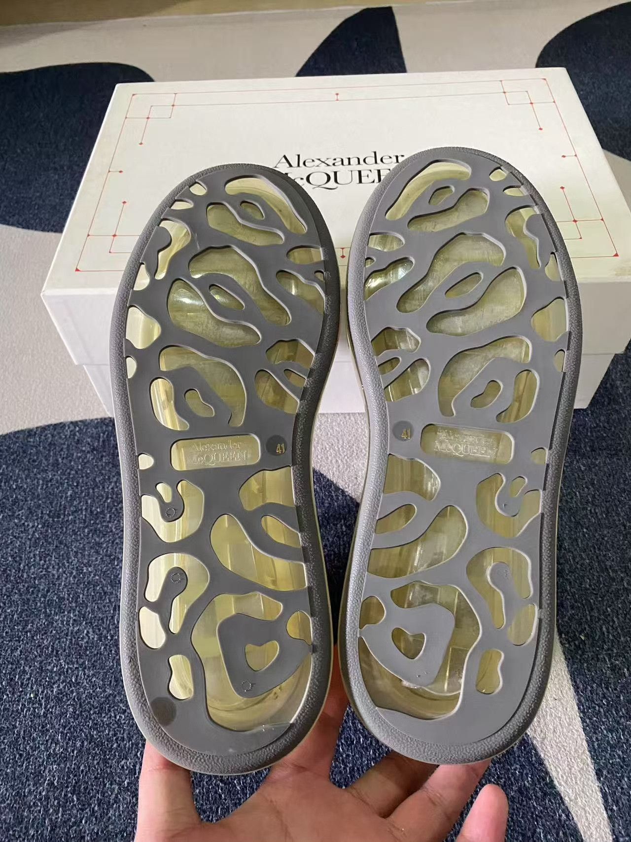 Alexander McQueen Alexander McQueen Reflective Men's Sneakers Size US 8 / EU 41 - 4 Thumbnail