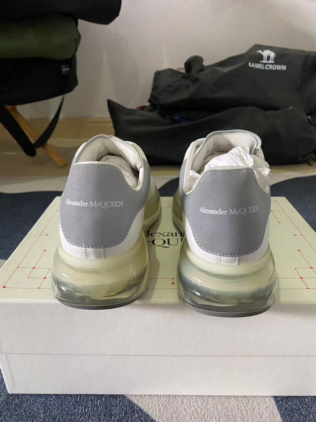 Alexander McQueen Alexander McQueen Reflective Men's Sneakers Size US 8 / EU 41 - 3 Thumbnail