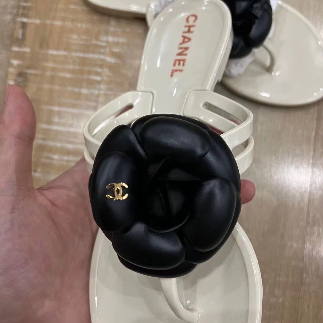 Chanel Chanel Camellia Sandals Size US 7 / IT 37 - 4 Thumbnail