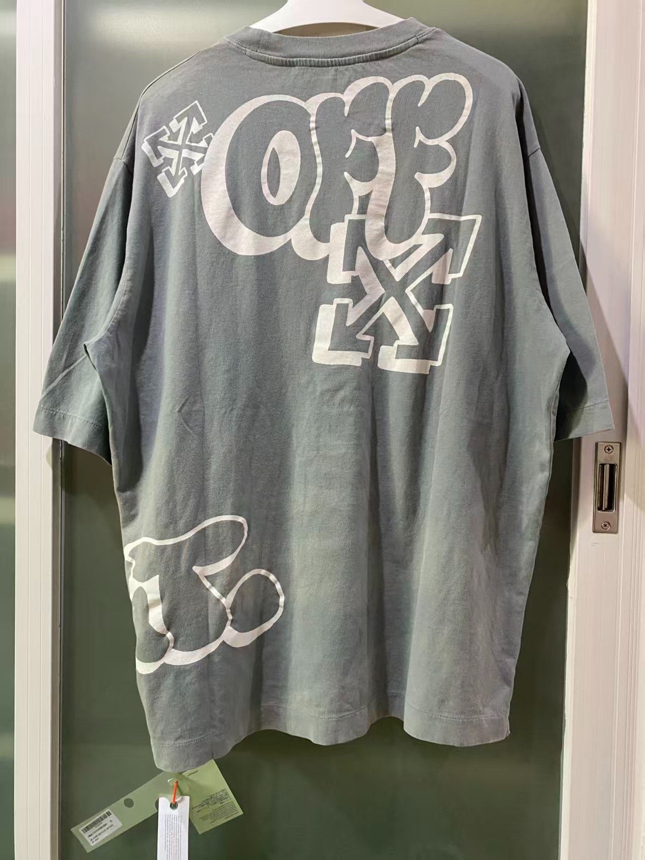 Off-White Off-White New Logo Distressed T-Shirt Size US XL / EU 56 / 4 - 2 Thumbnail