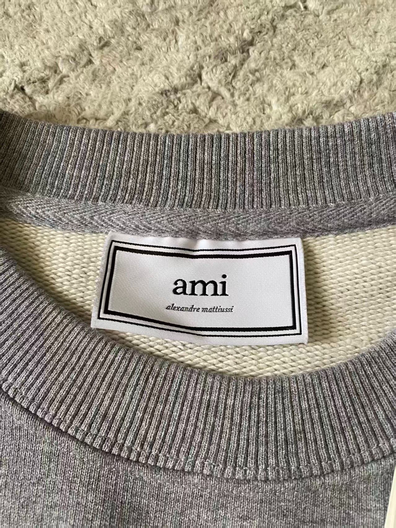 AMI Ami Paris Long-Sleeve Heart Sweatshirt Size US M / EU 48-50 / 2 - 3 Thumbnail