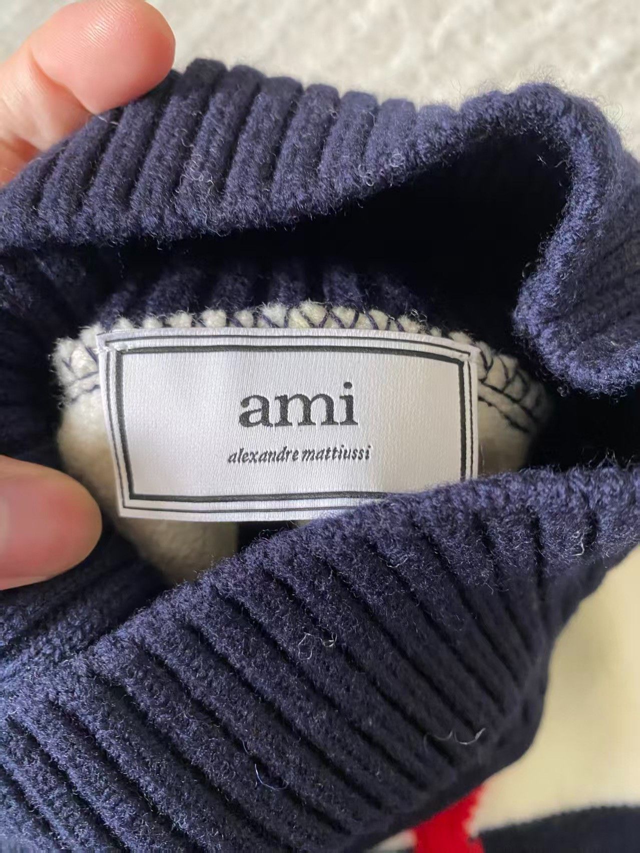 AMI Ami Paris Heart Logo Wool Sweater Size US L / EU 52-54 / 3 - 3 Thumbnail