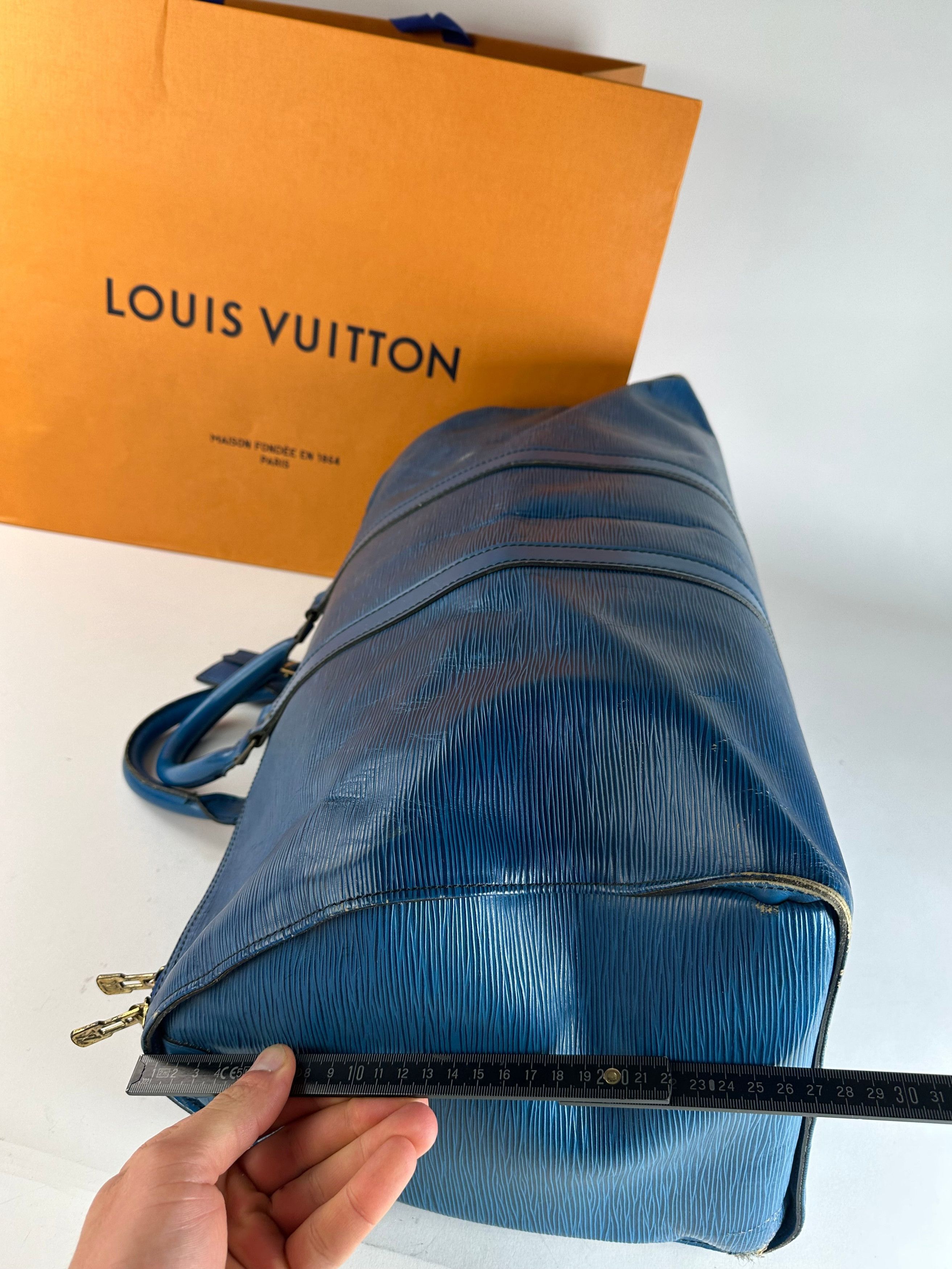 Louis Vuitton Vintage EPI Leather Keepball 45 Blue Size ONE SIZE - 12 Thumbnail