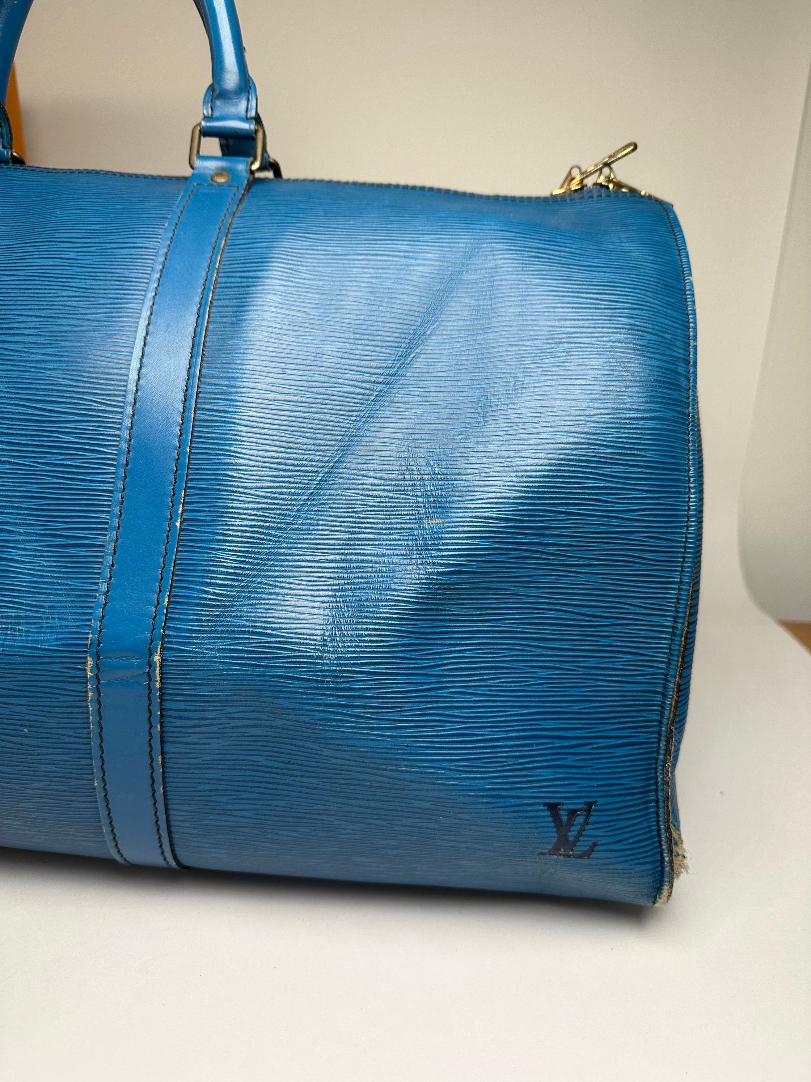 Louis Vuitton Vintage EPI Leather Keepball 45 Blue Size ONE SIZE - 8 Thumbnail