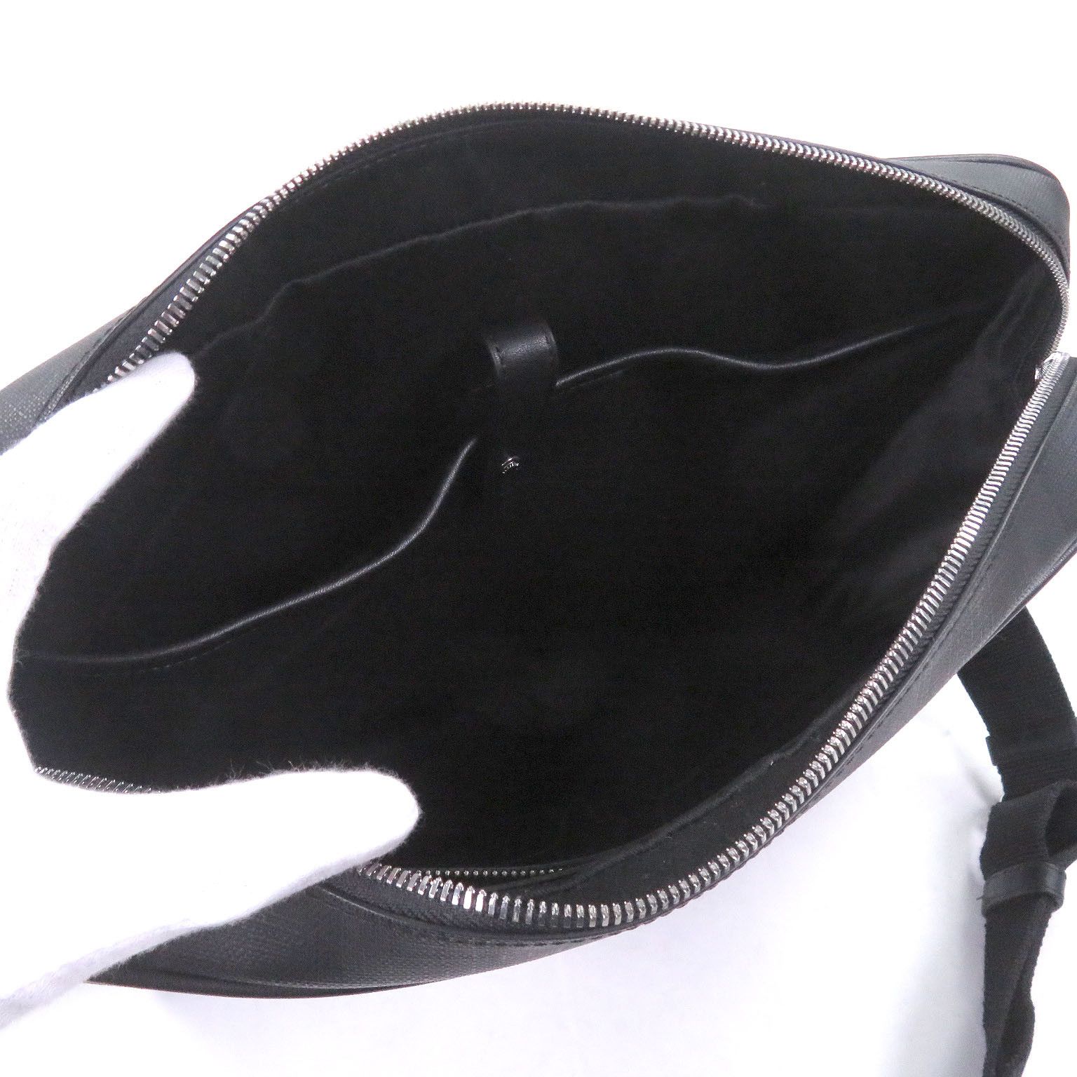 Burberry Burberry Burberry Fabric Shoulder Bag Textile Shoulder Bag DUTY FREE for USA Size ONE SIZE - 4 Thumbnail
