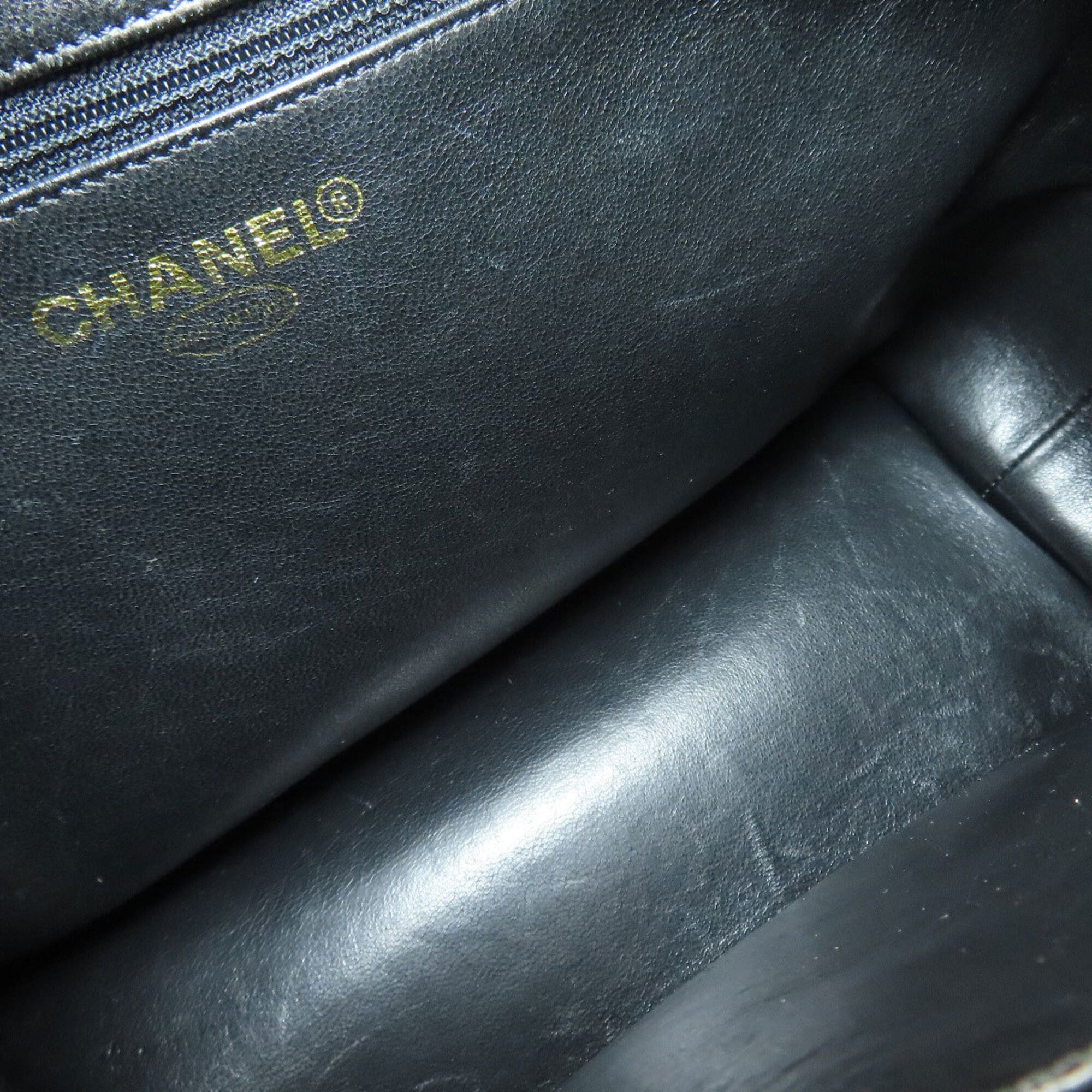 Chanel Chanel Reissue Tote Bag, Gold Hardware, Grained Calfskin, Women's Bag. Size ONE SIZE - 9 Thumbnail