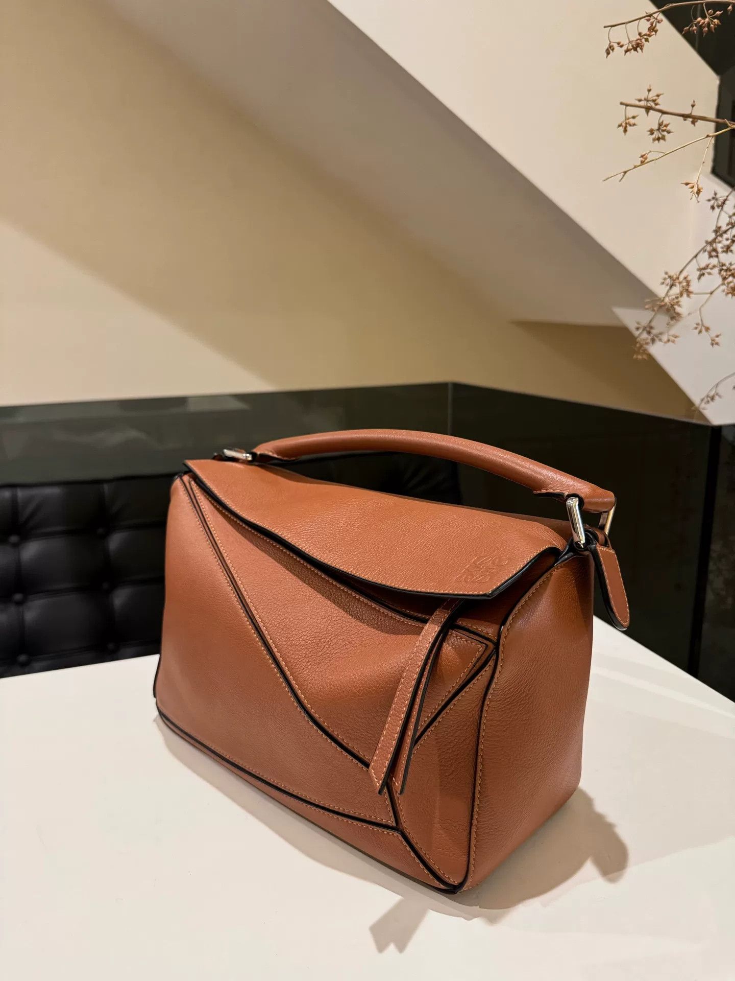 Loewe Pre-loved Bag Very good condition Size ONE SIZE - 4 Thumbnail