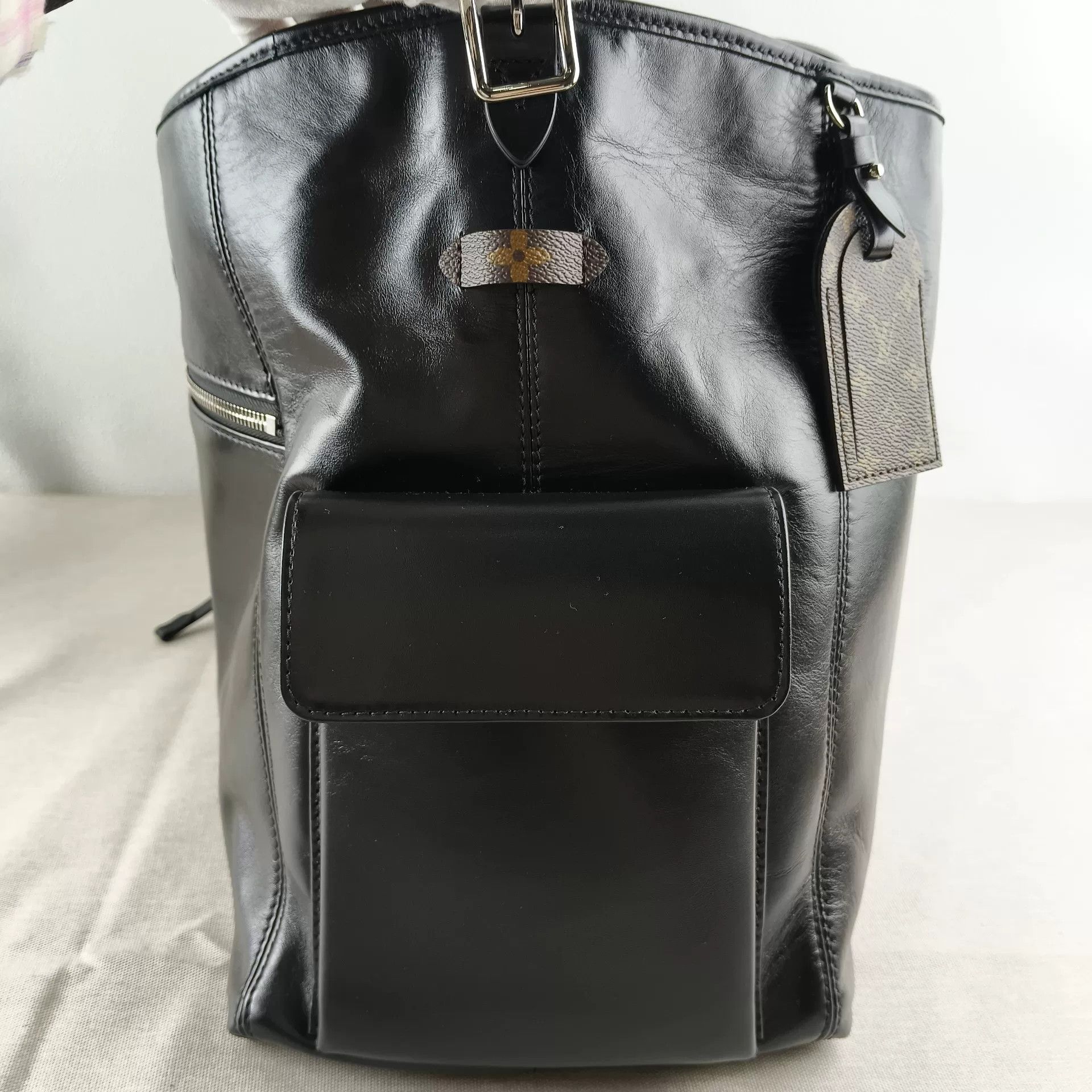 Louis Vuitton Pre-loved Bag Very good condition Size ONE SIZE - 8 Thumbnail