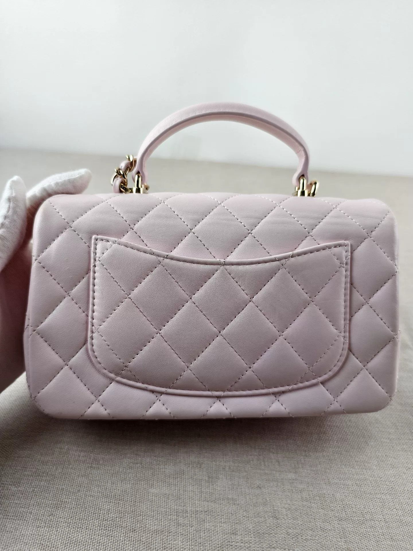 Chanel Pre-loved Bag Very good condition Size ONE SIZE - 6 Thumbnail