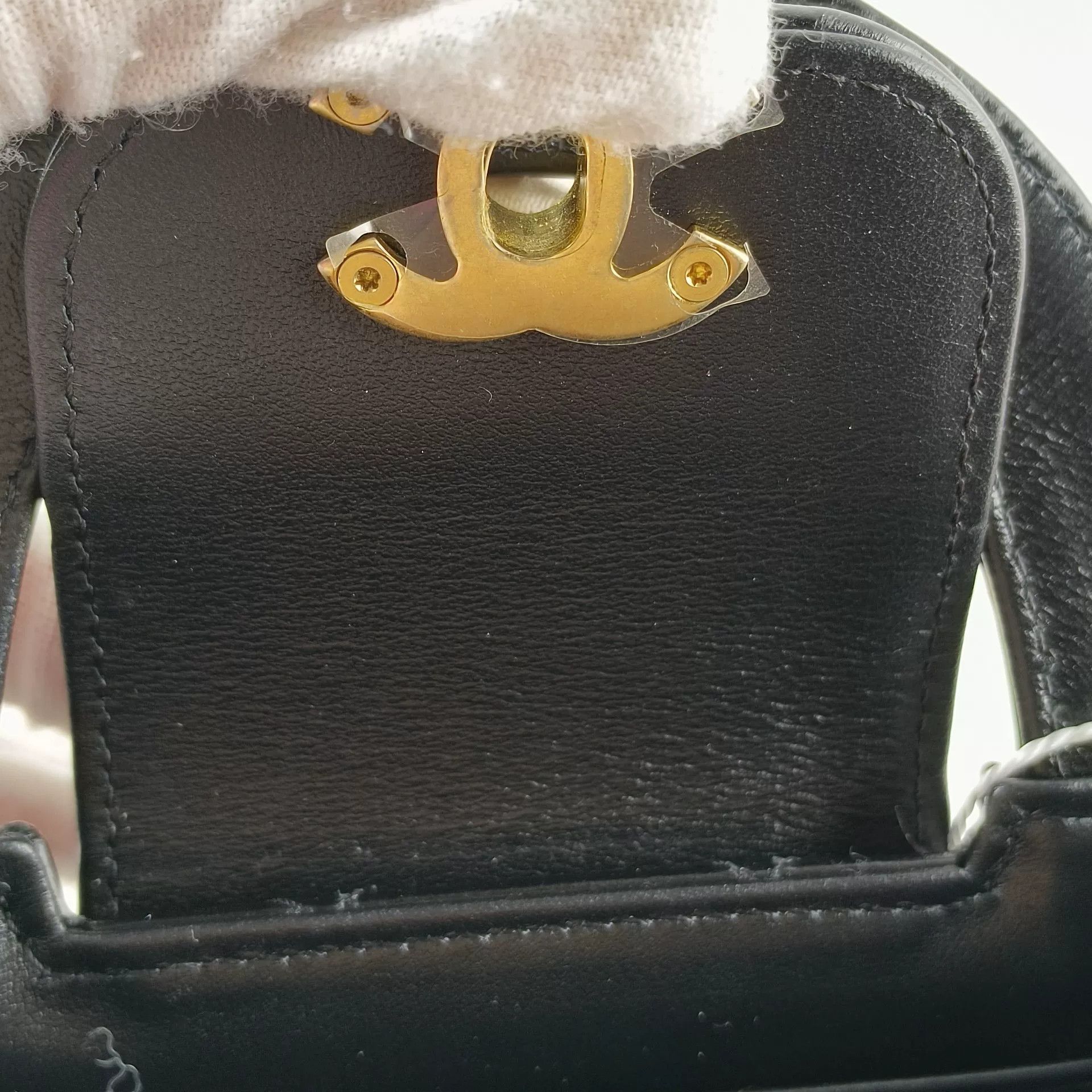 Chanel Pre-loved Bag Very good condition Size ONE SIZE - 8 Thumbnail