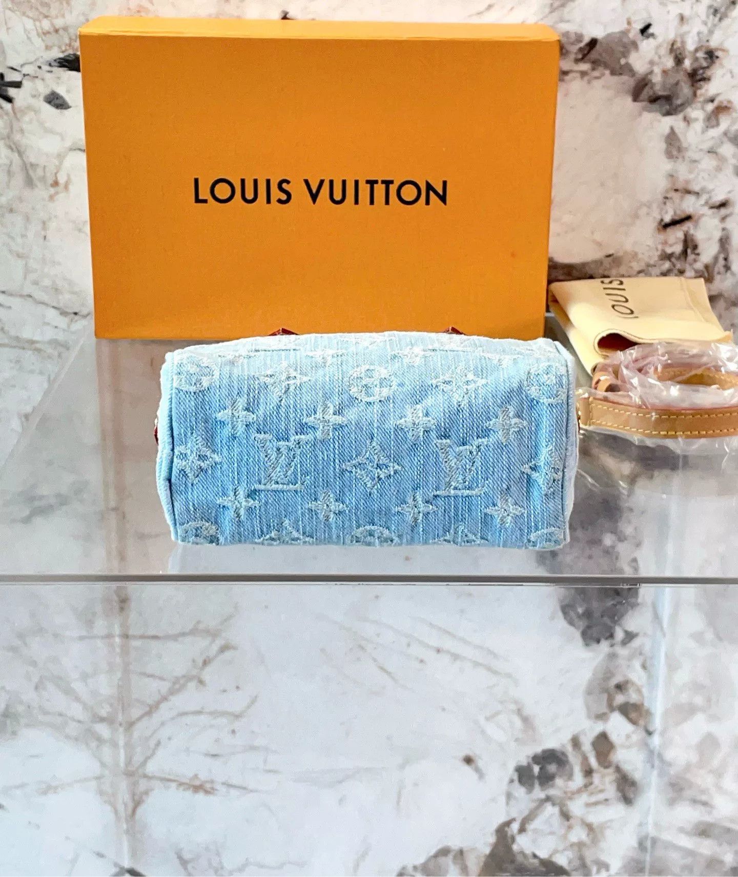 Louis Vuitton Pre-loved Bag Very good condition Size ONE SIZE - 4 Thumbnail