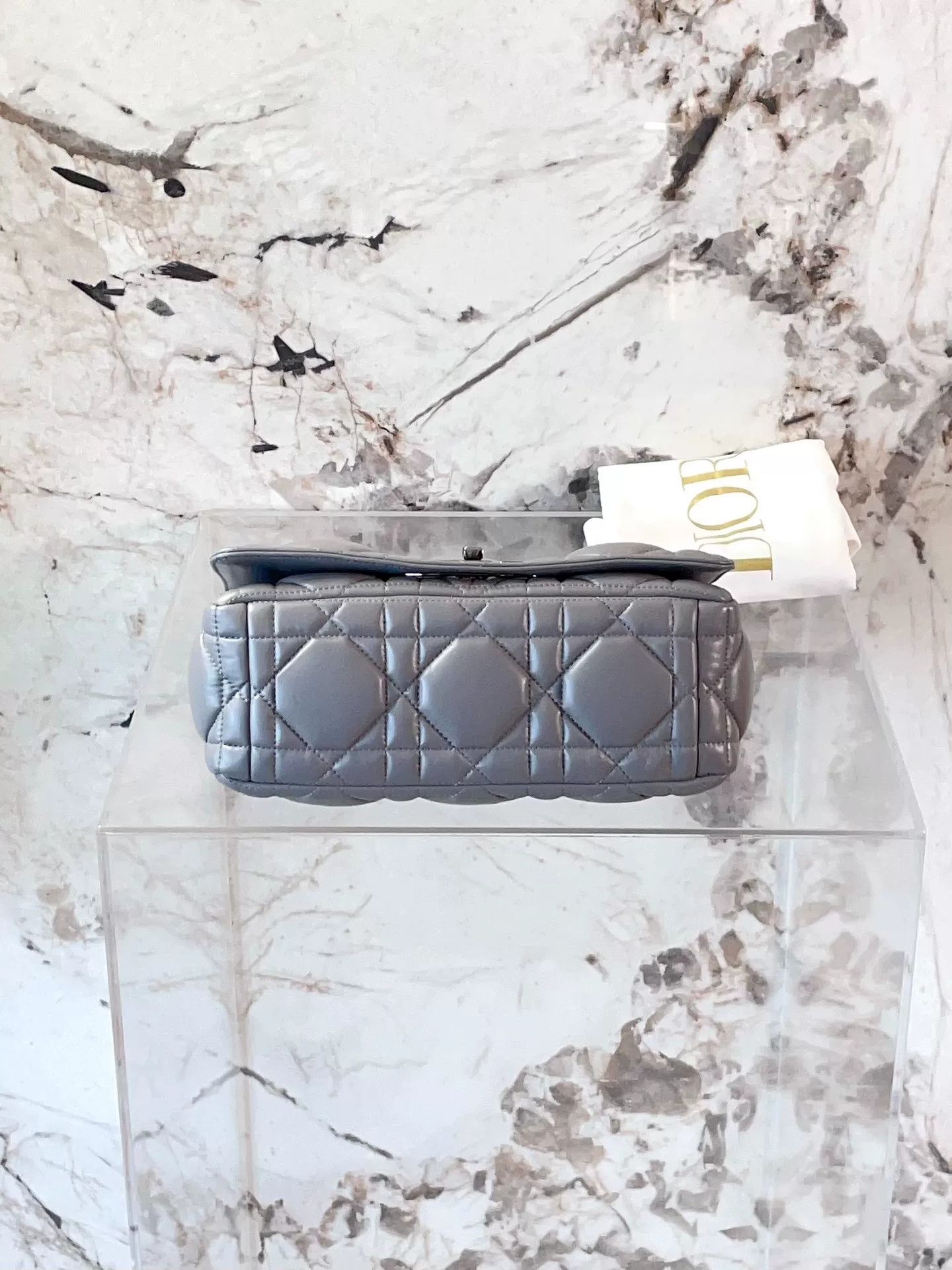 Dior Pre-loved Bag Very good condition Size ONE SIZE - 4 Thumbnail