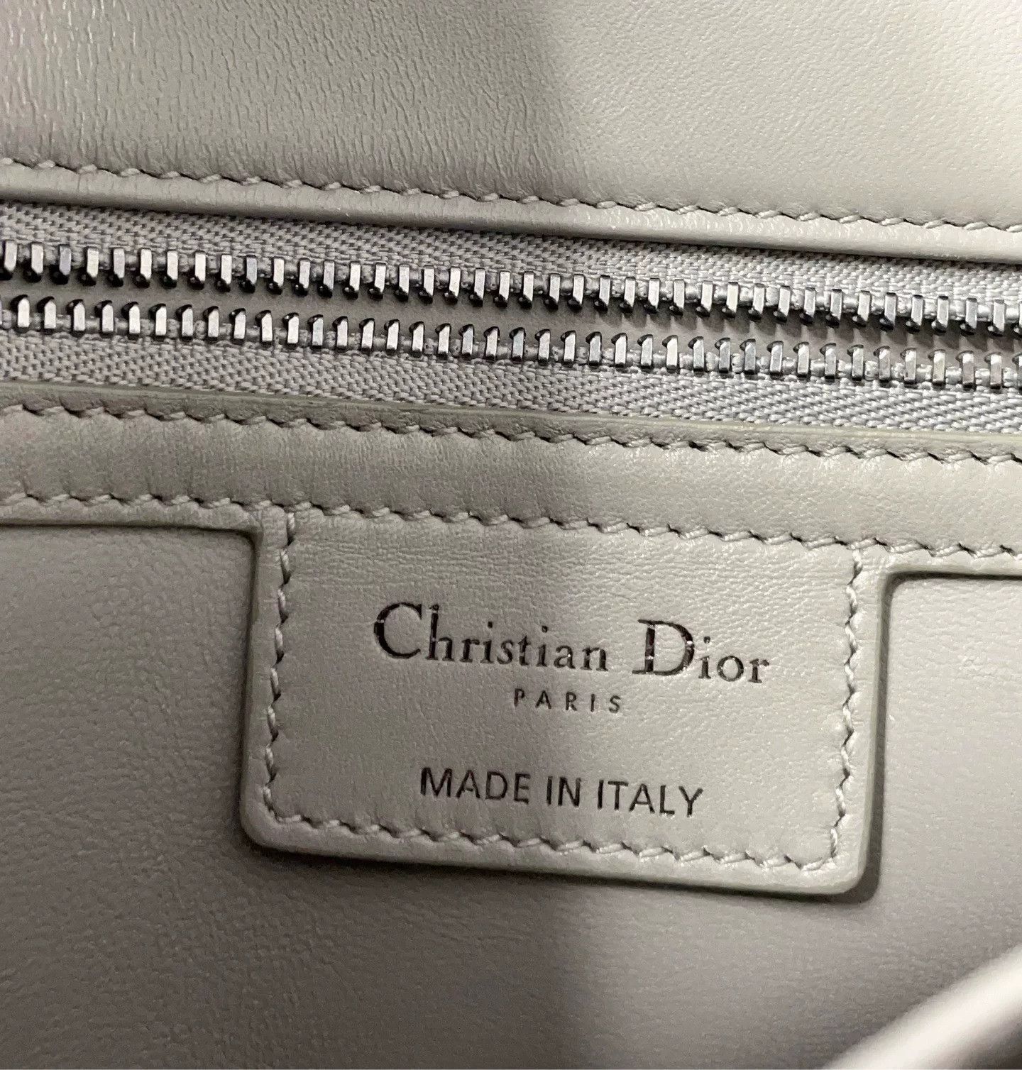 Dior Pre-loved Bag Very good condition Size ONE SIZE - 8 Thumbnail